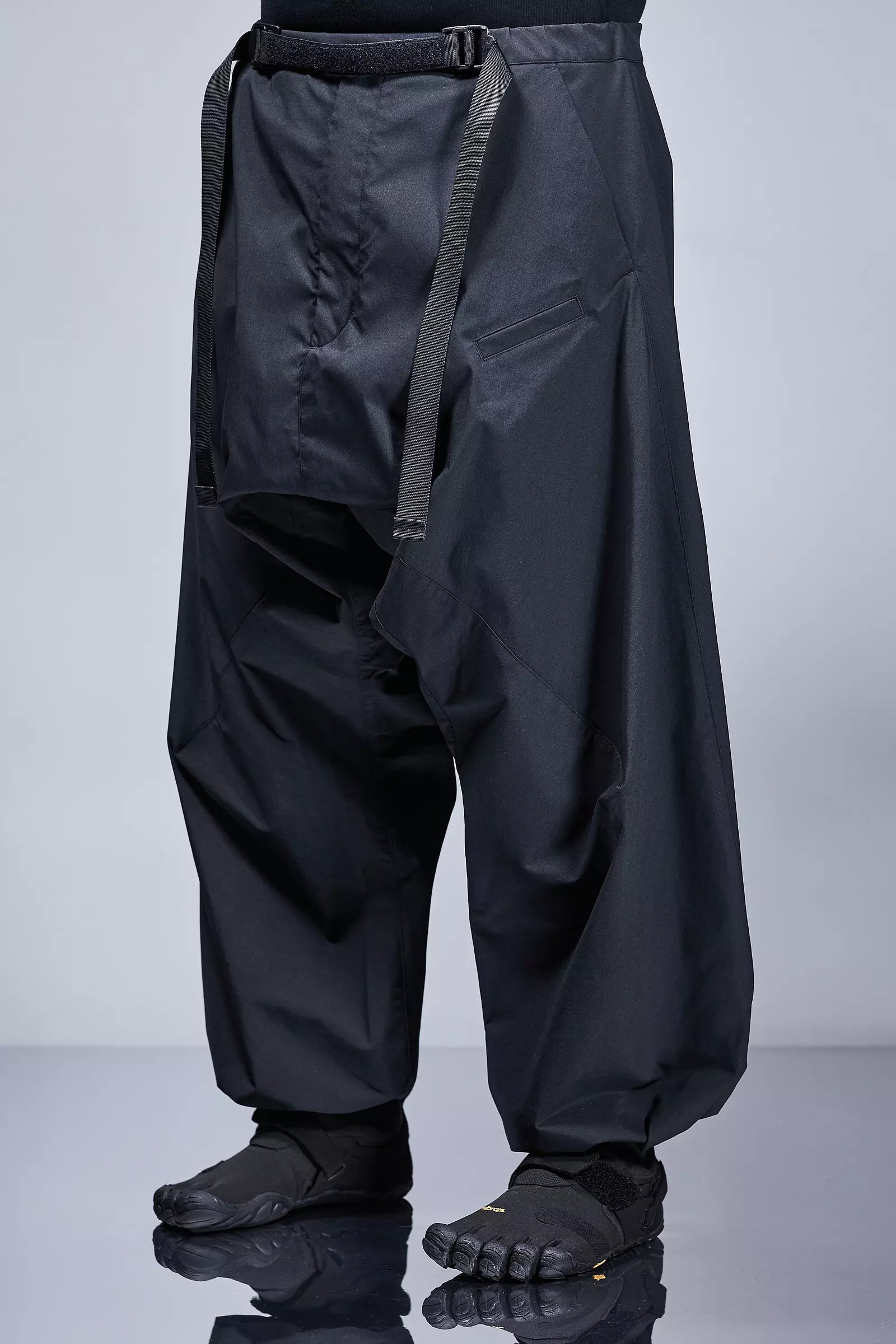 P30BL-E Encapsulated Nylon Ultrawide Drawcord Trouser Black - 13