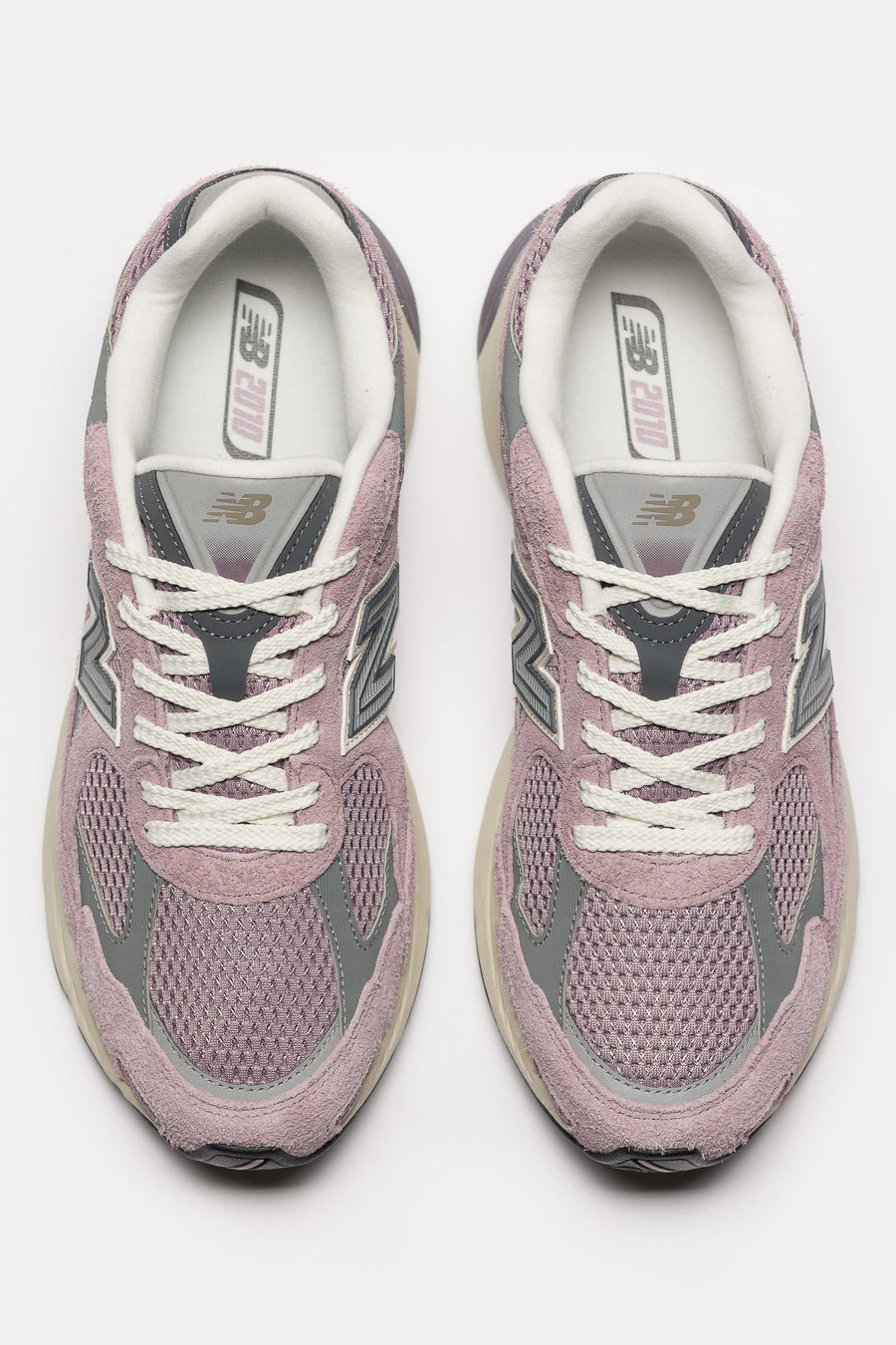 2010 Sneaker in Ice Wine/Castlerock - 4