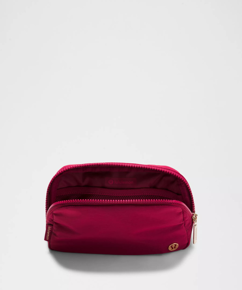 Everywhere Belt Bag 1L 5