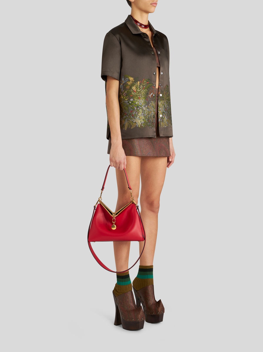 MEDIUM LEATHER VELA BAG - 4