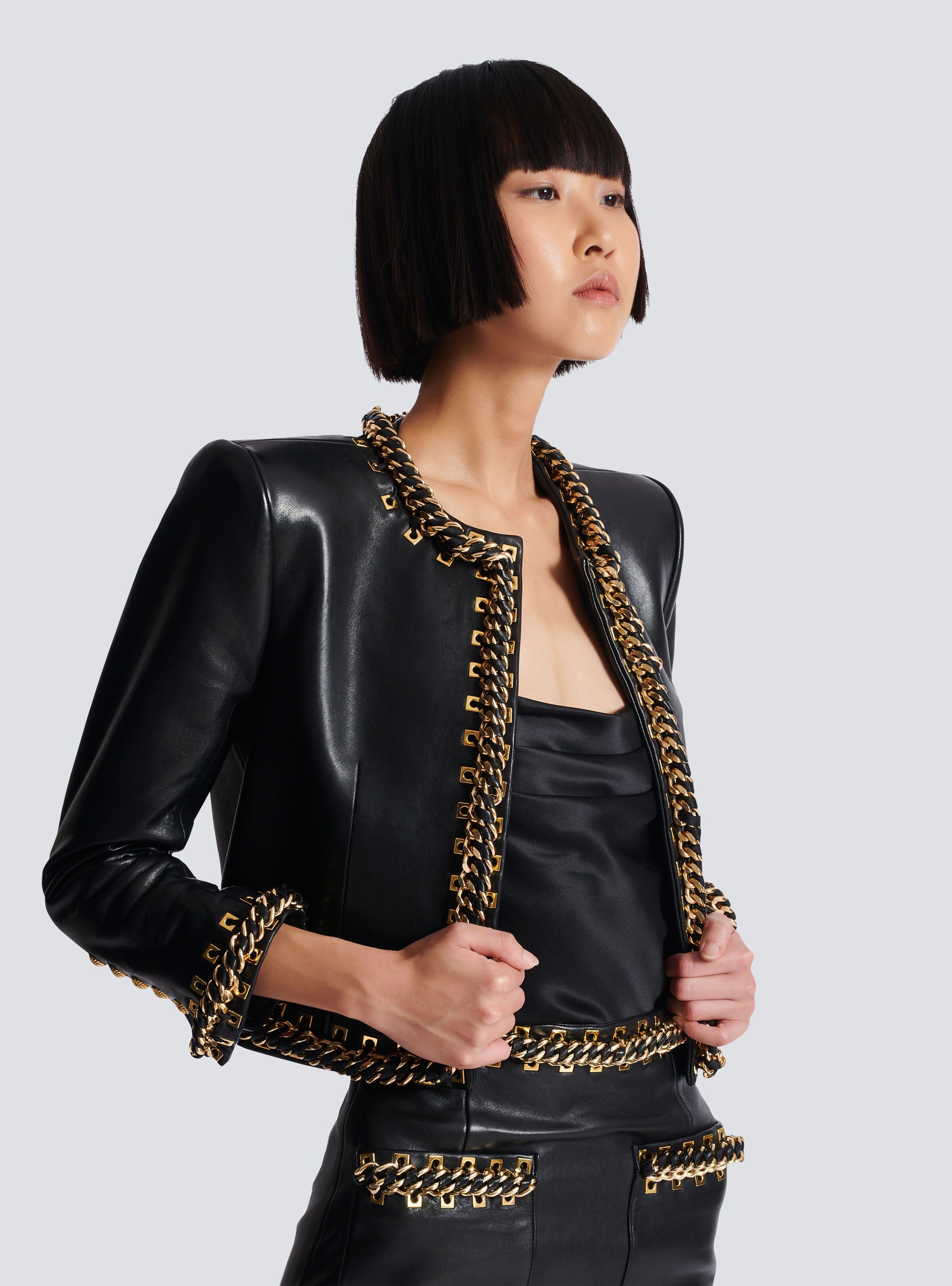 Lambskin edge-to-edge jacket with chain trim - 7