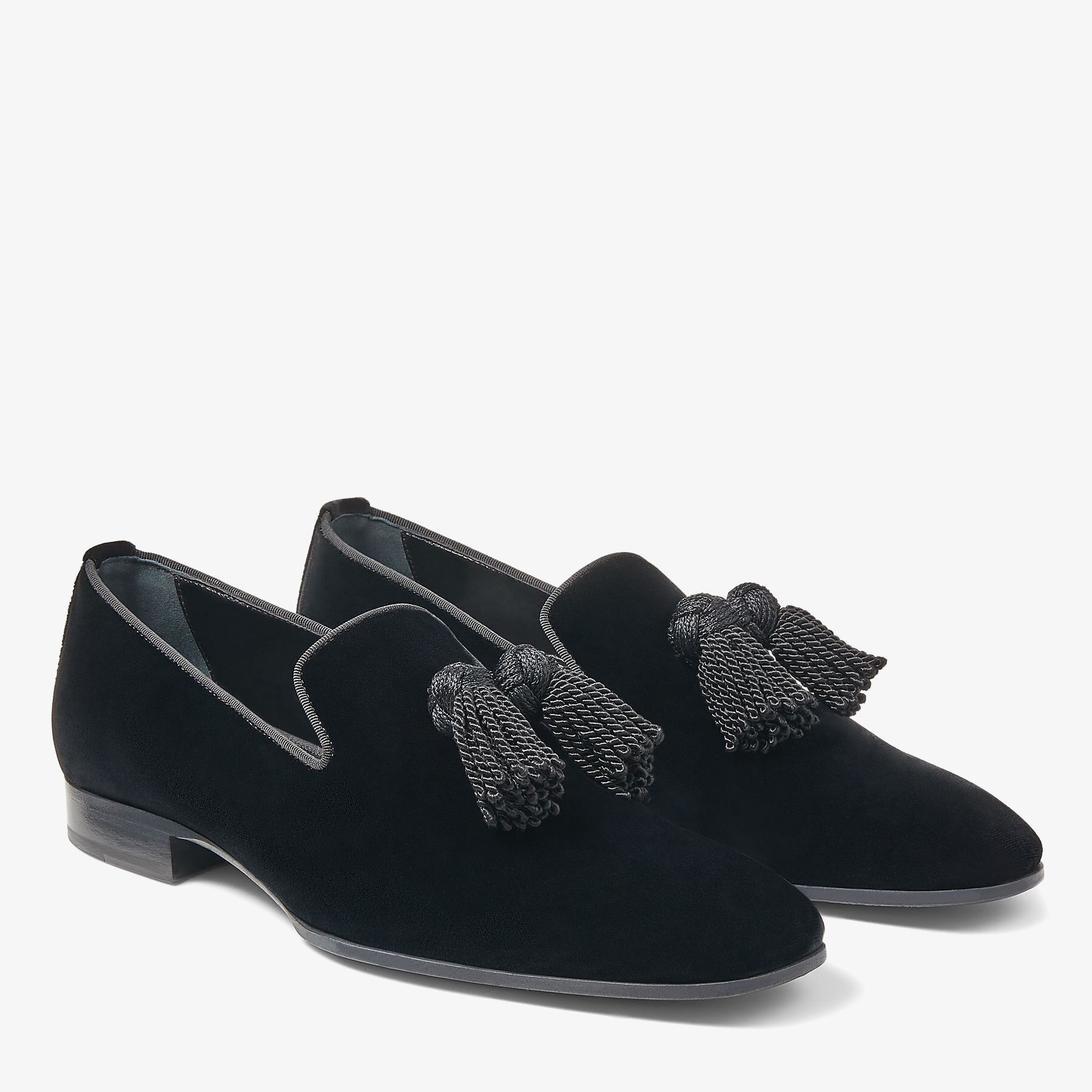 Foxley/M
Black Velvet Slip-On Shoes with Tassel - 2