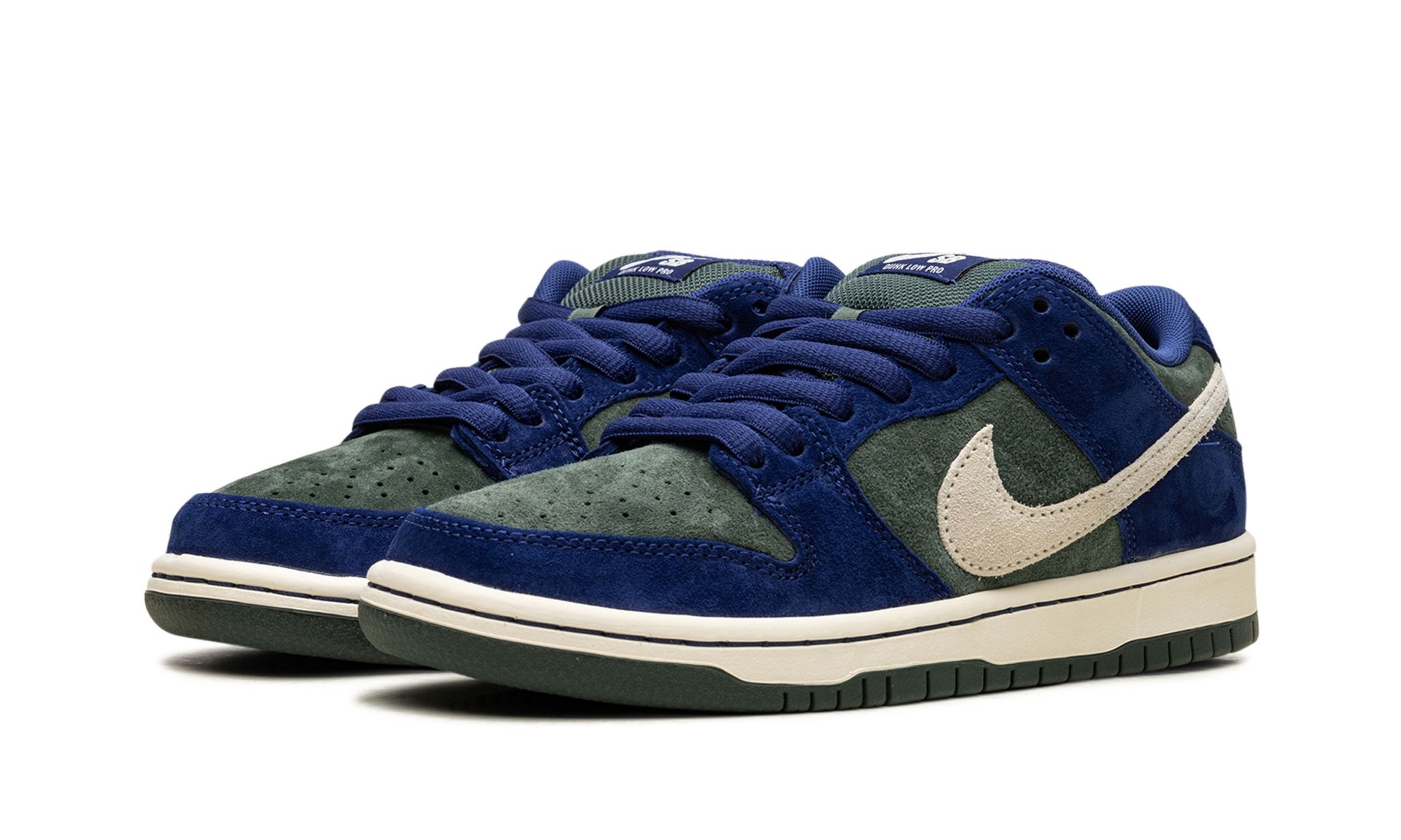 SB Dunk "Deep Royal Blue" - 2