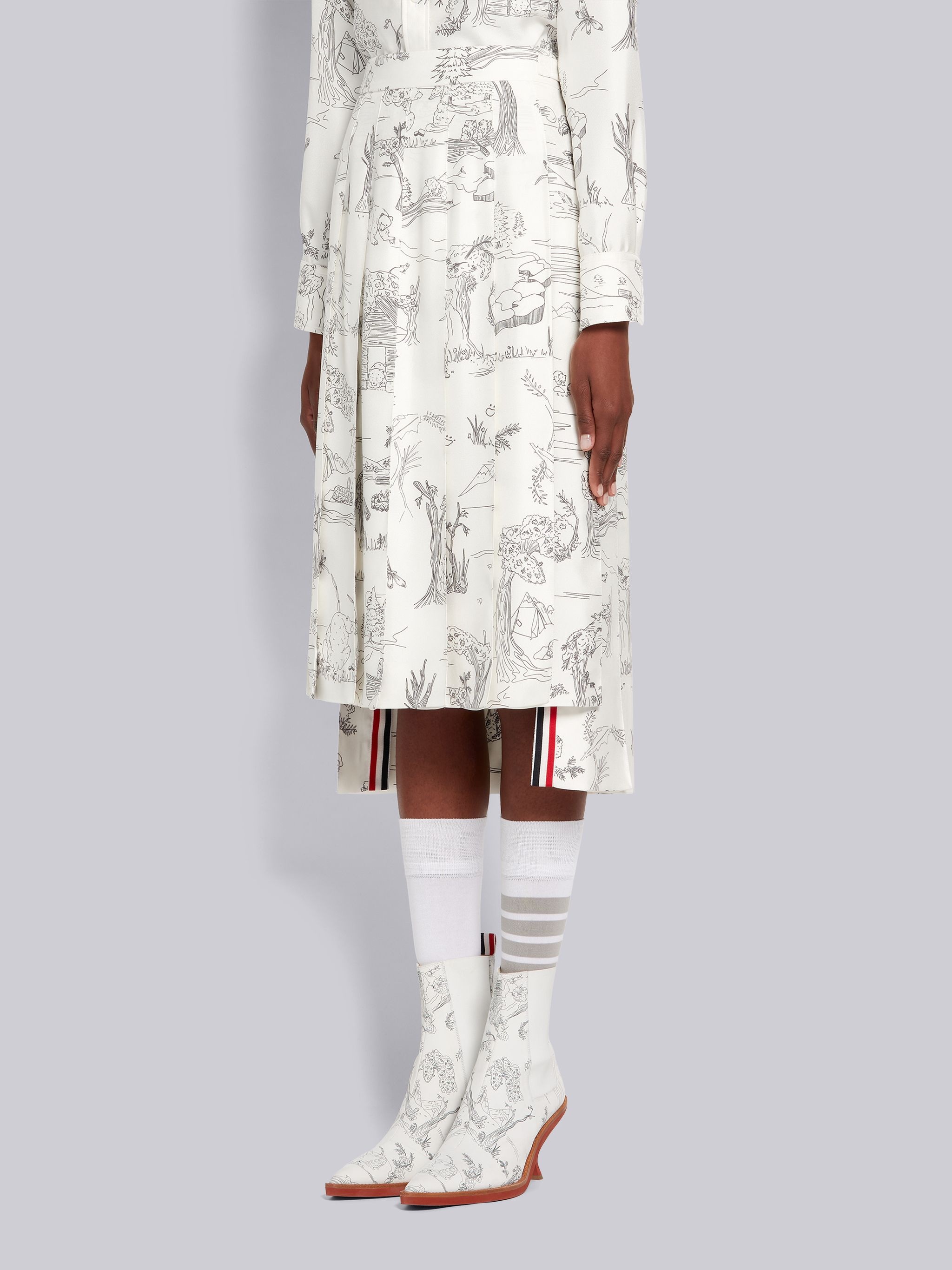 White Silk Twill Animal Camp Toile Dropped Back Pleated Below-the-Knee Skirt - 2