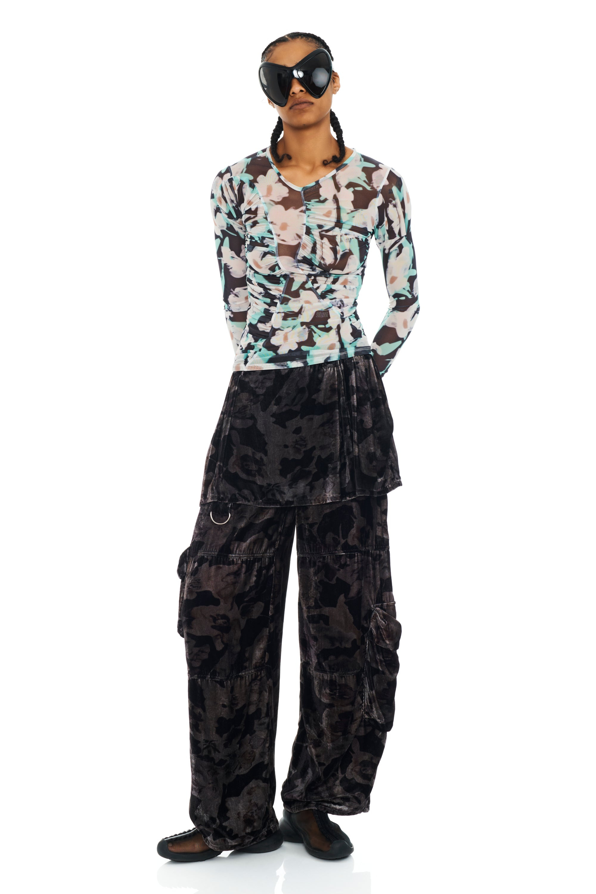 BLACK WATERCOLOR ROSES LAWN SKIRT CARGO PANT - 4