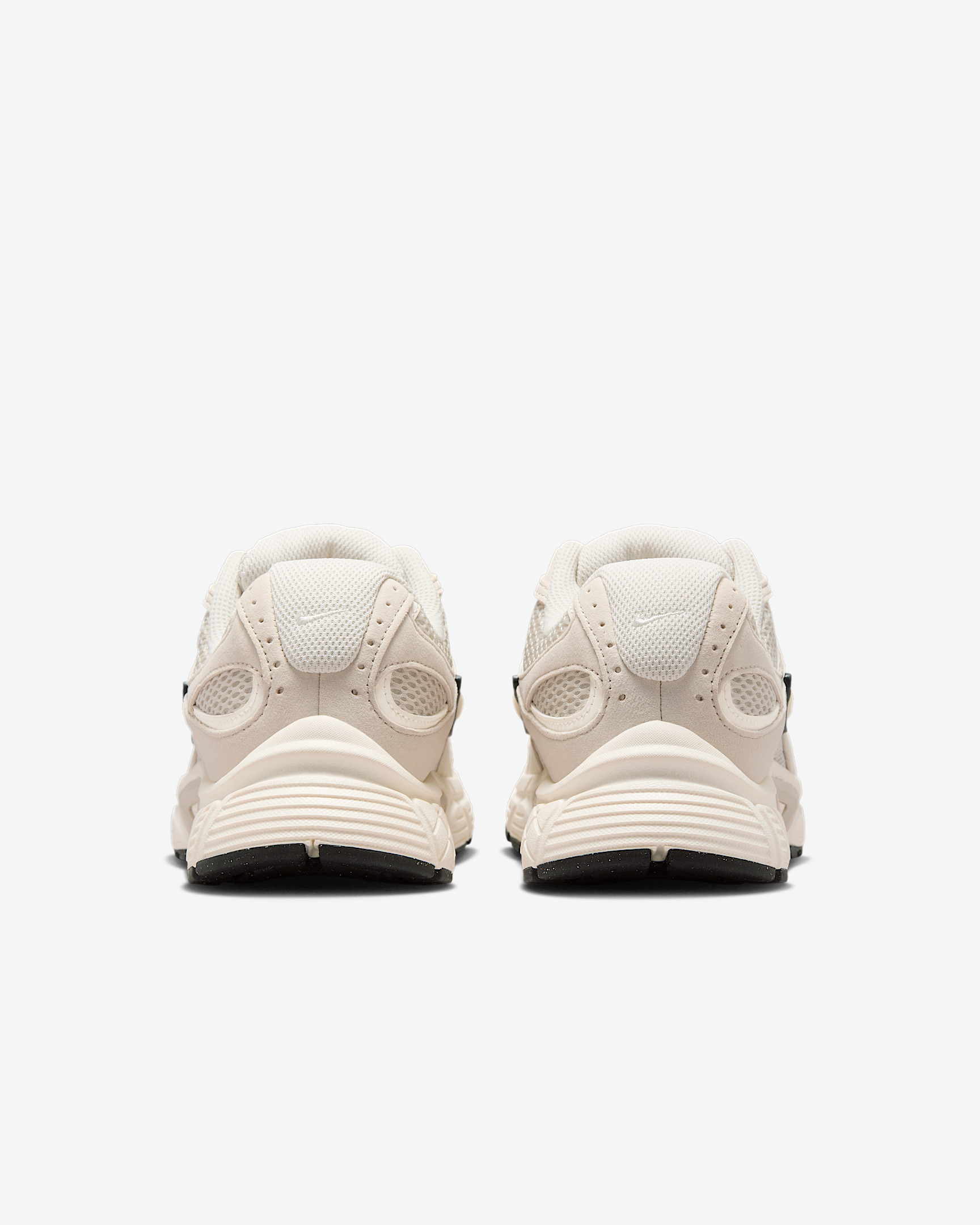 Nike V5 RNR Women's Shoes - 6