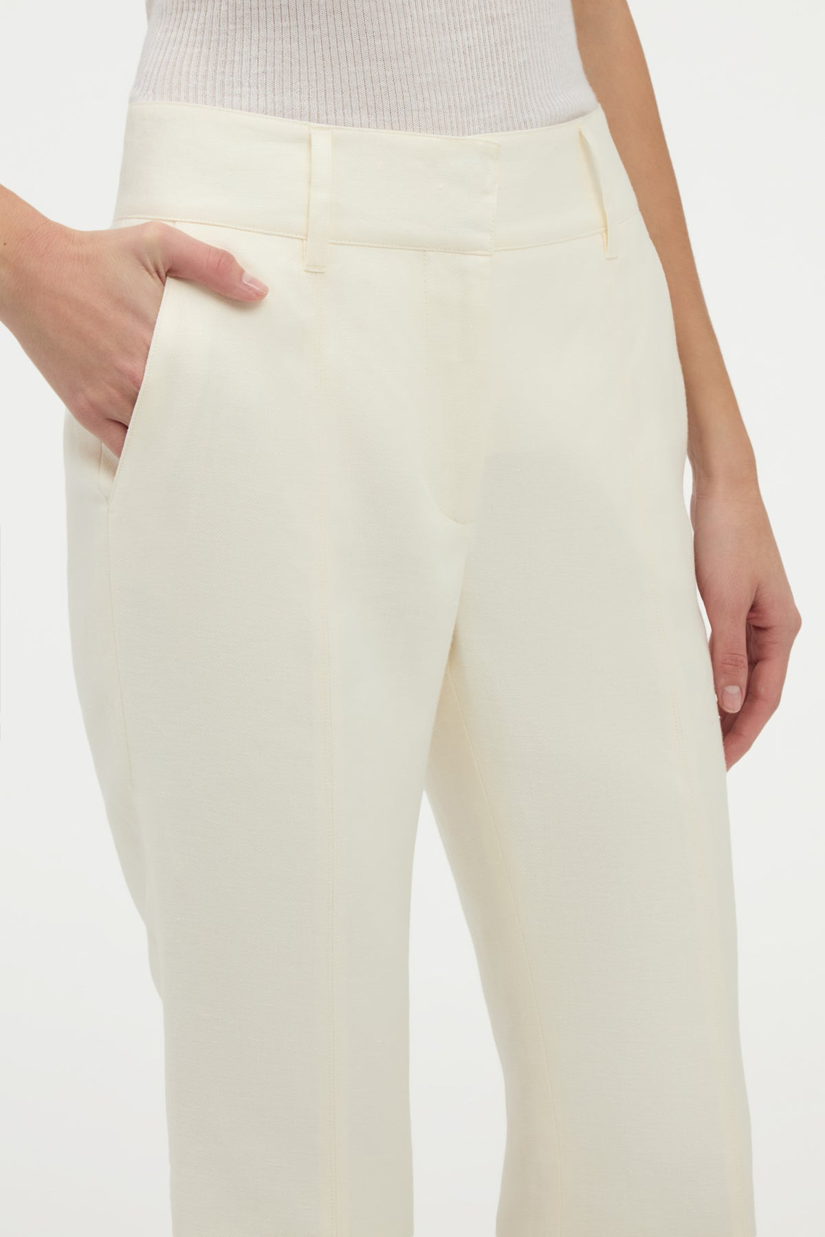 Rhein Flare Pant in Ivory Linen Twill - 7