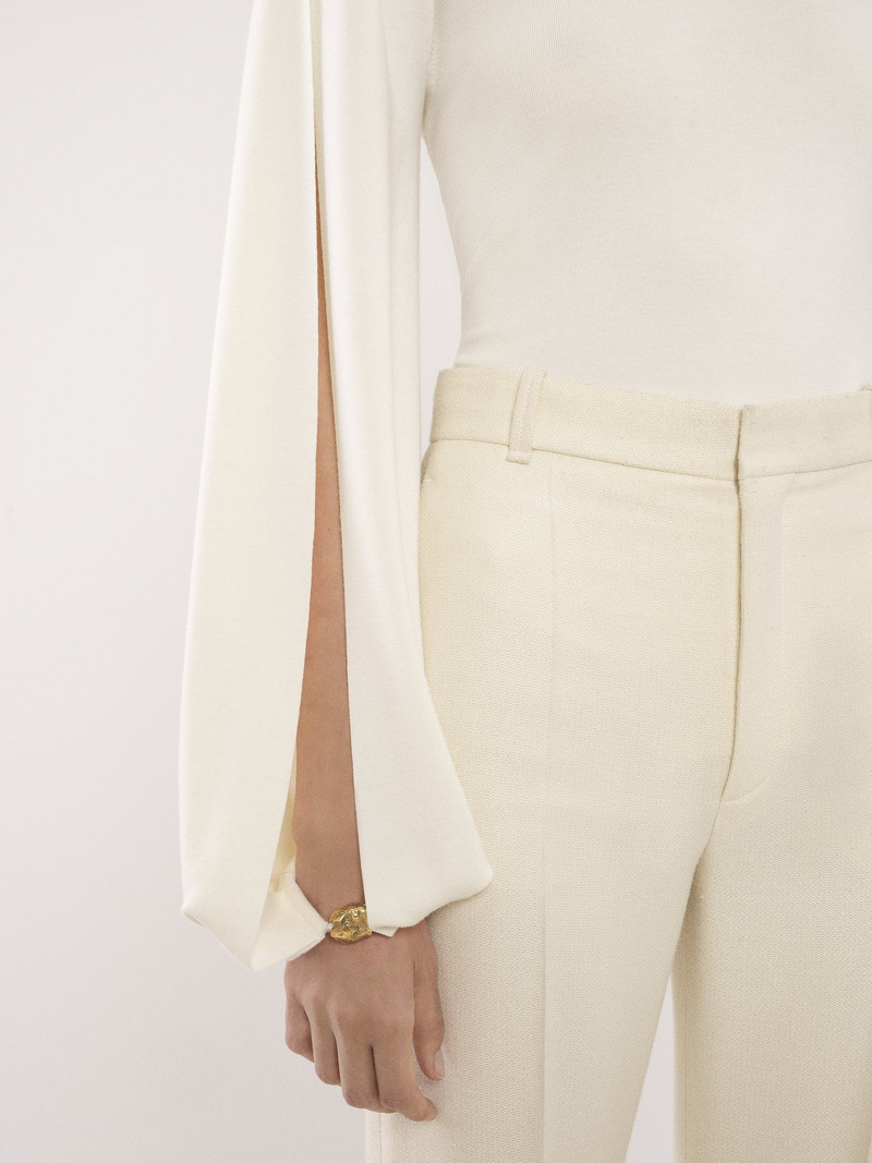 FITTED MOCK-NECK SWEATER 7