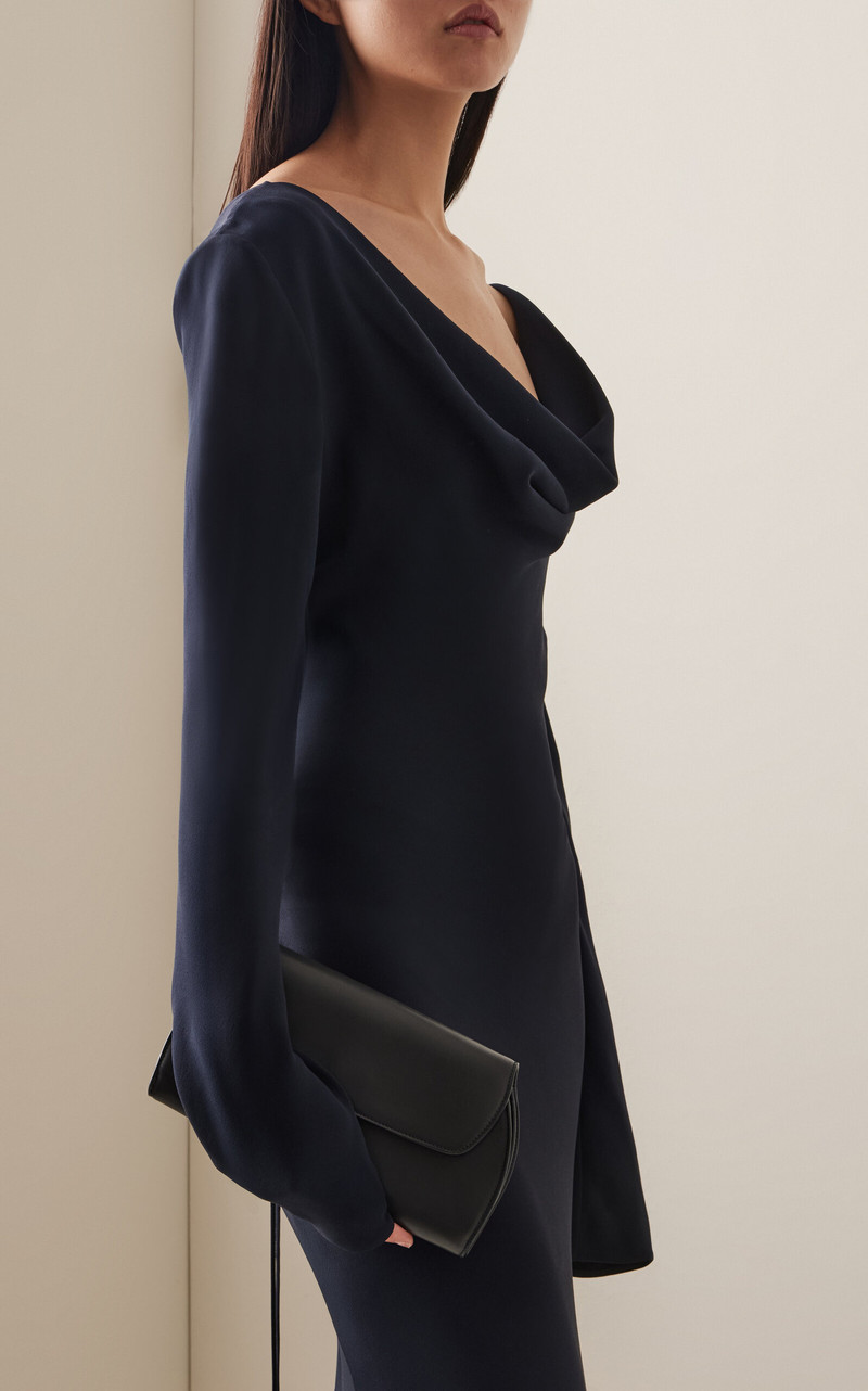 The Row Curved Leather Clutch black outlook