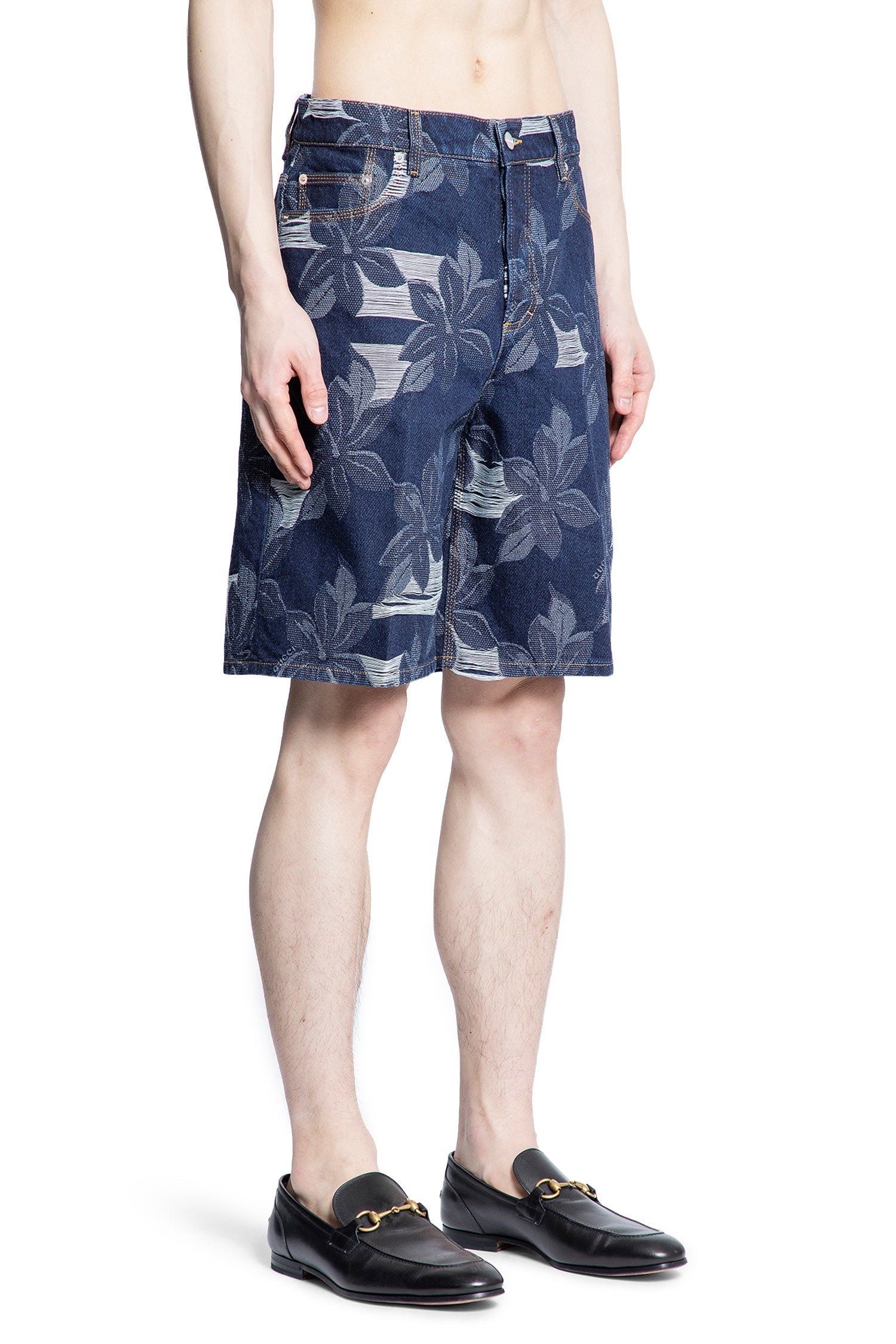 Denim-Floral-Jacquard-Shorts - 2
