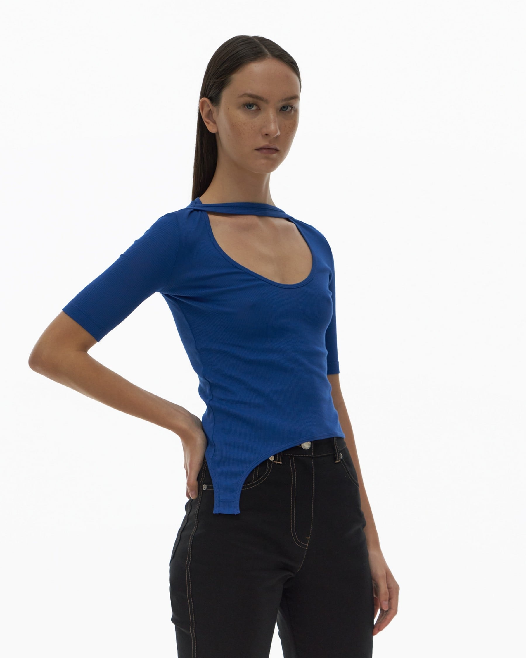 BASE CUTOUT TEE - 5