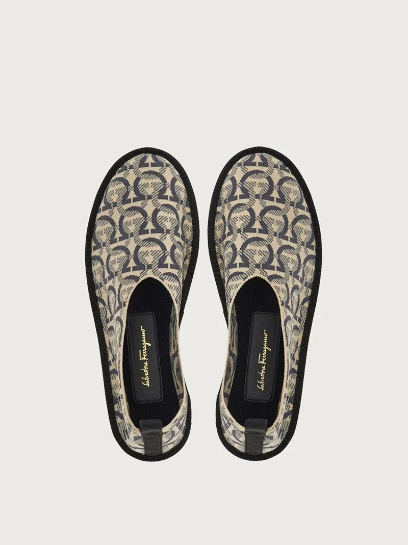 FERRAGAMO FERRAGAMO NOMADIC STORIES MOCCASIN outlook