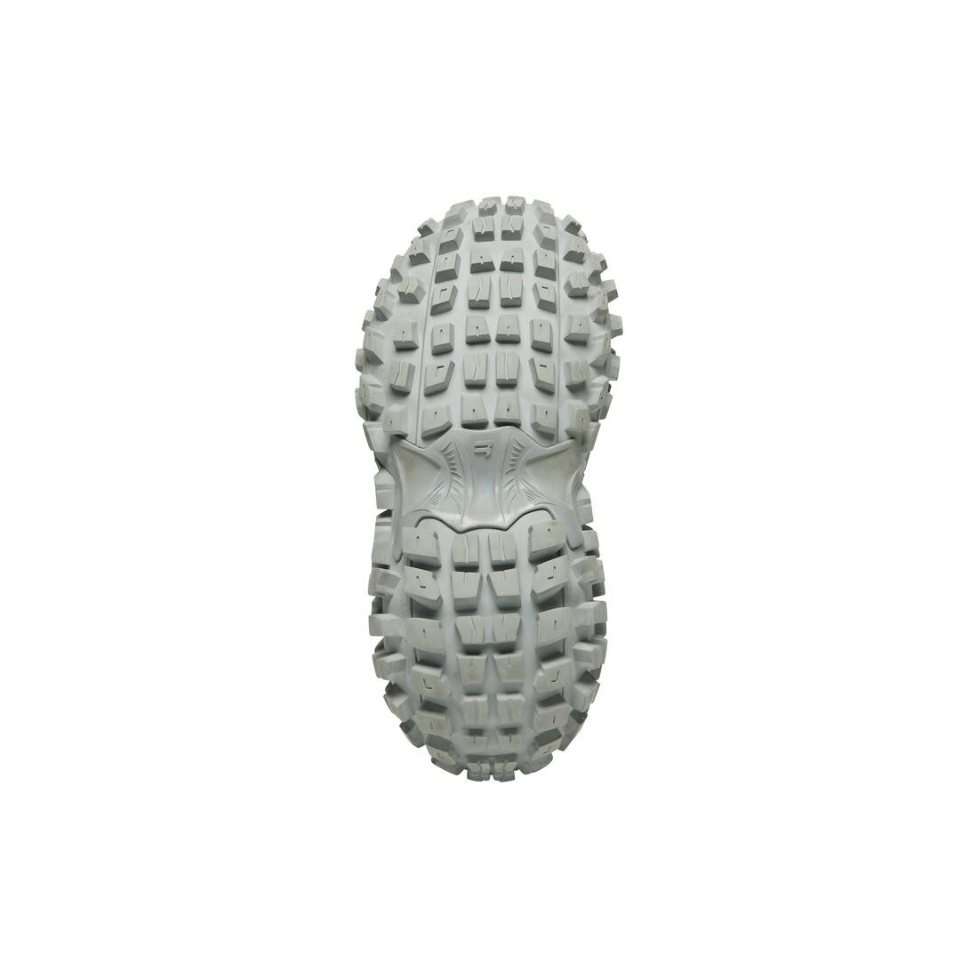 Women's Defender Sneaker in Grey - 7