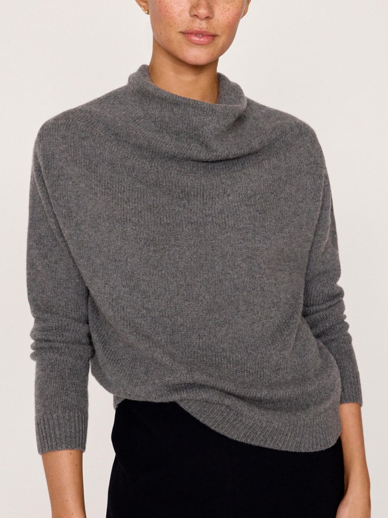 The Theo Pullover 1