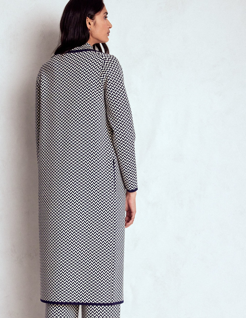 Jacquard Coatigan-Navy/ Ivory Dogtooth 4