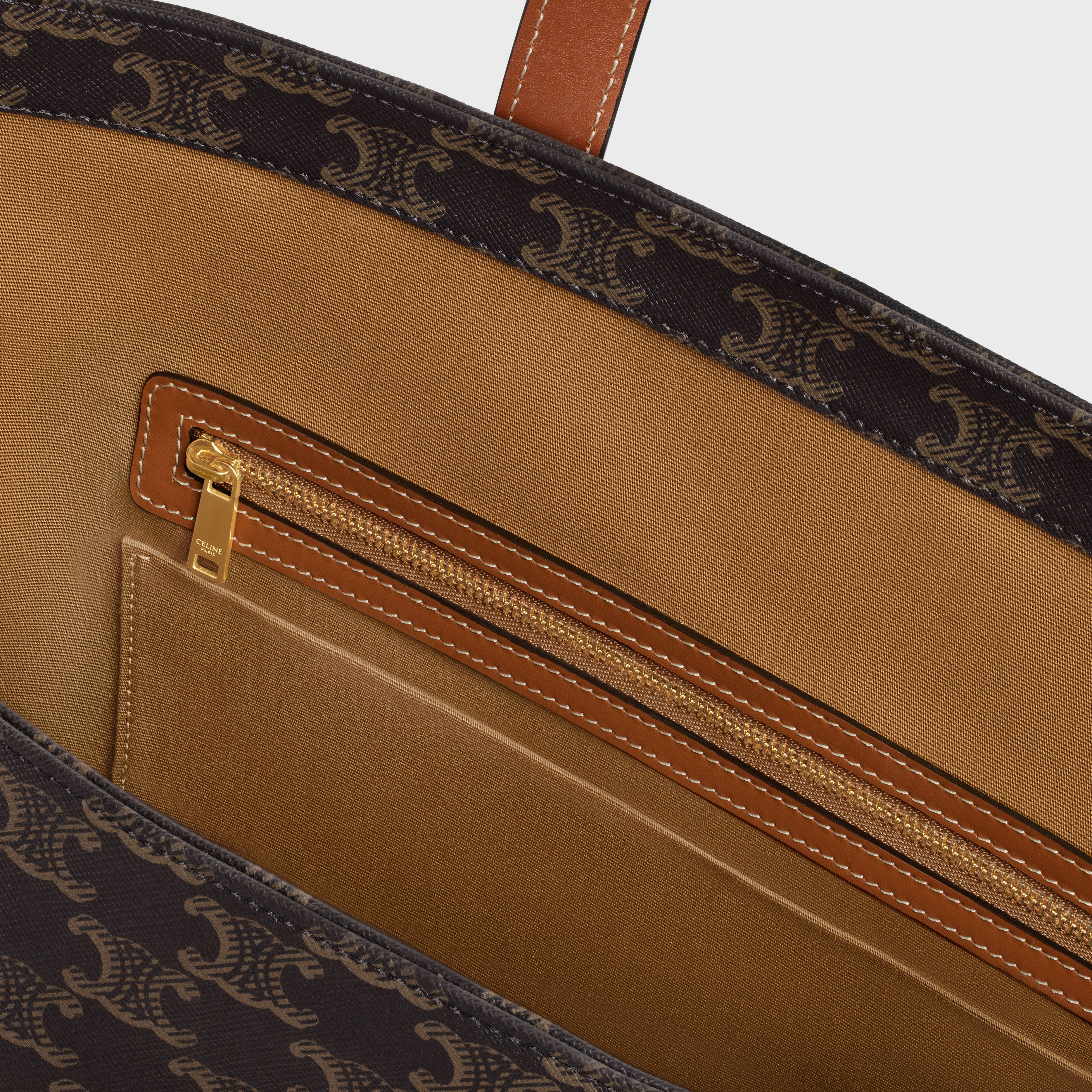 cabas drawstring in Triomphe Canvas and calfskin - 4