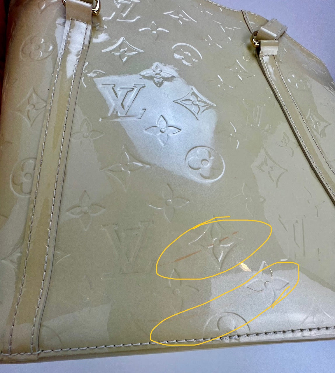 LOUIS VUITTON Monogram White Cream Vernis Avalon MM Tote Hand Shoulder Bag Pre owned - 17