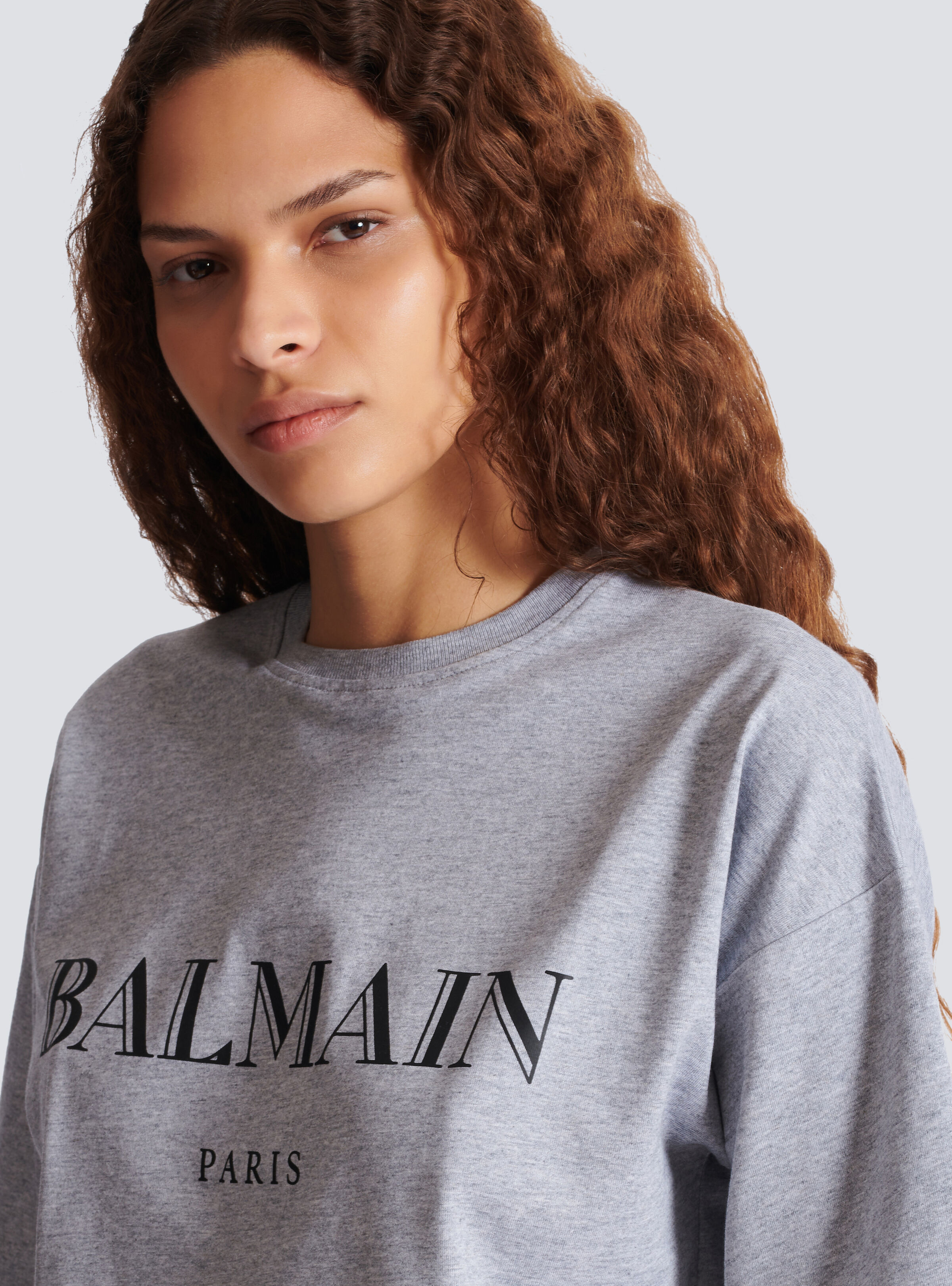 Boxy cropped T-shirt with Balmain print - 7