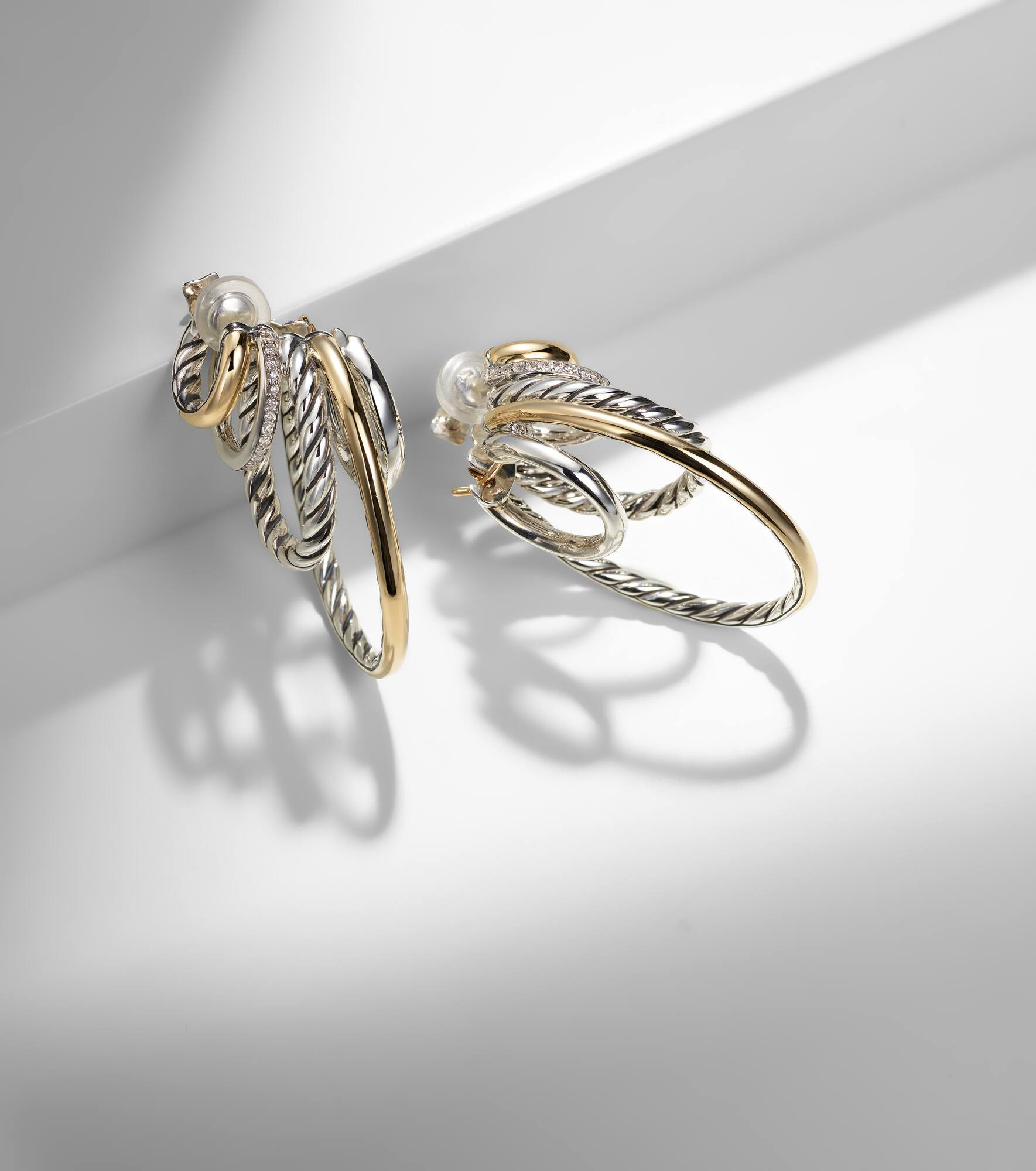 DY Mercer® 18kt gold and silver earrings with diamonds - 5