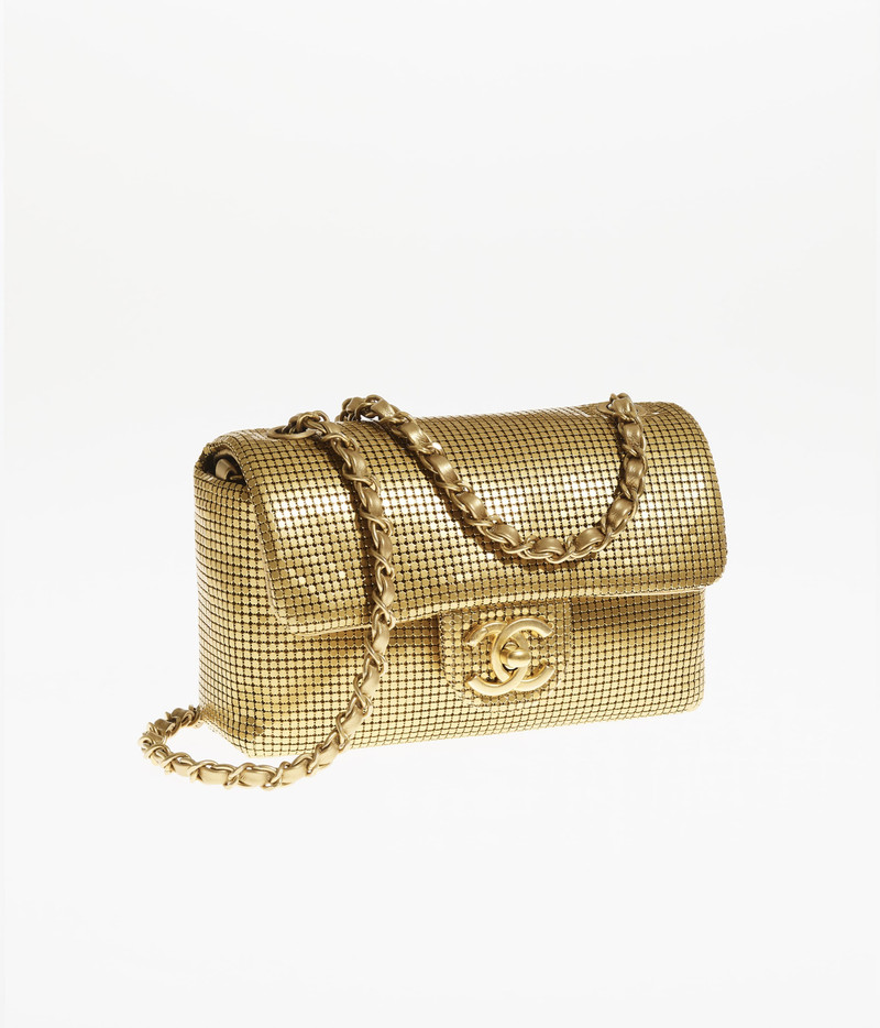 CHANEL Mini Flap Bag outlook