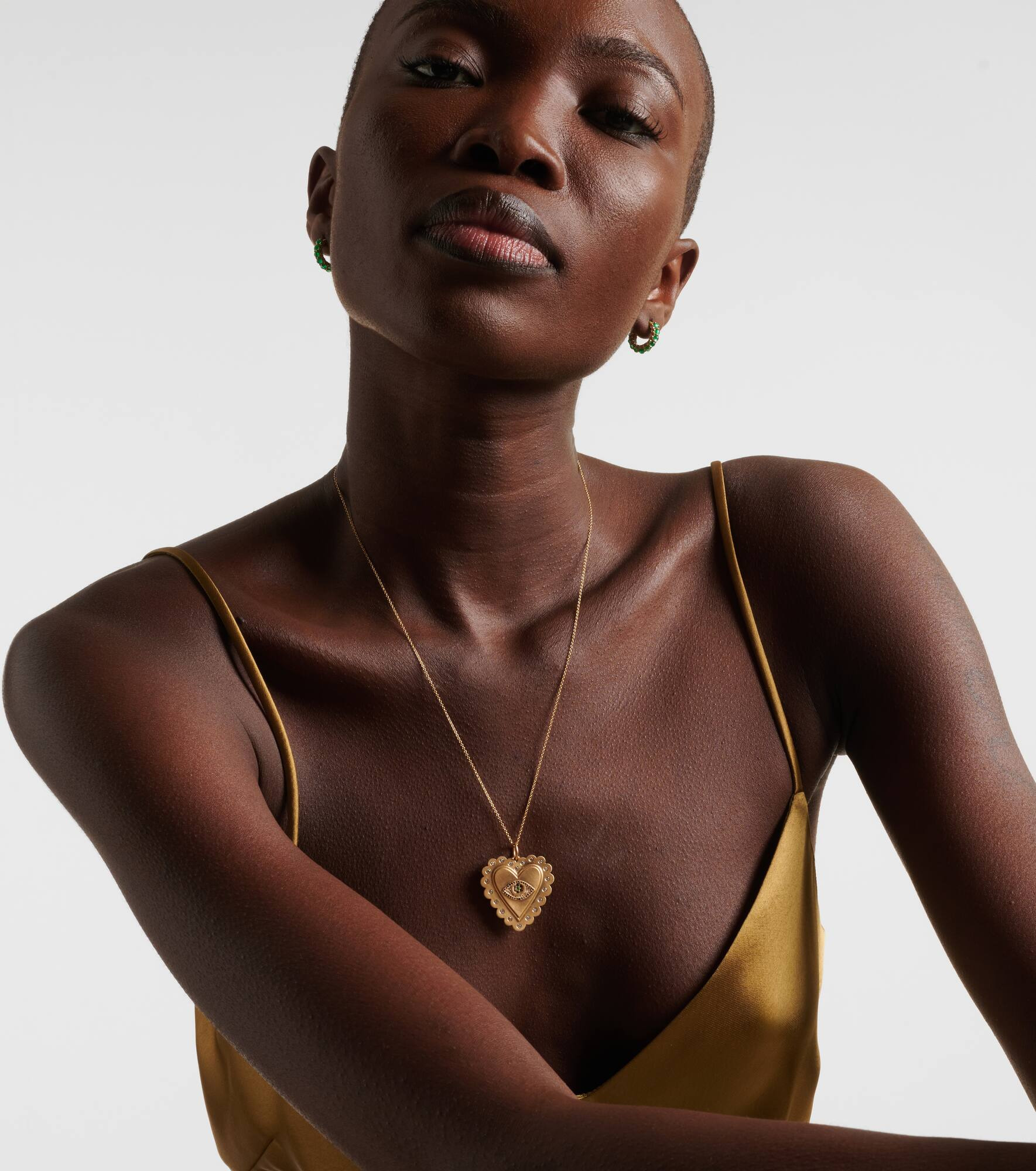 18kt gold necklace with diamonds and tsavorites - 2