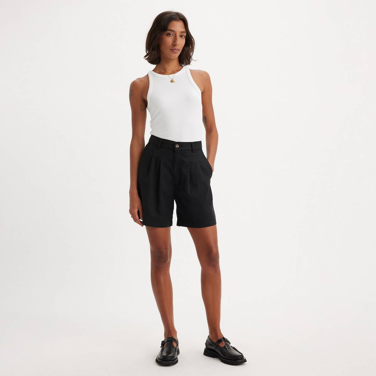 PLEATED WOMEN'S TROUSER SHORTS - 2