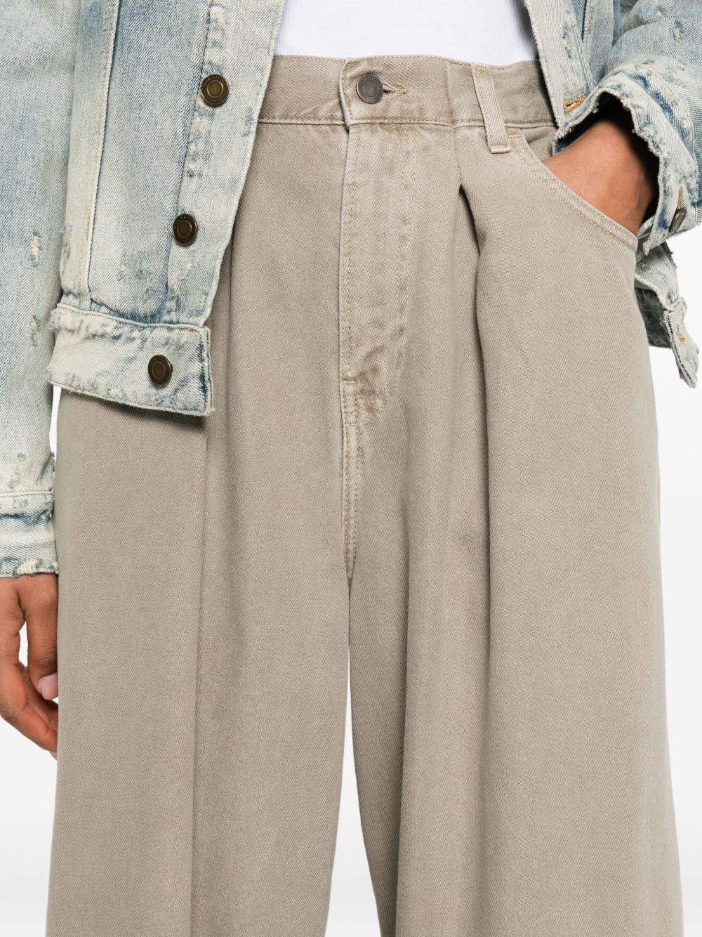 pleated jeans - 5