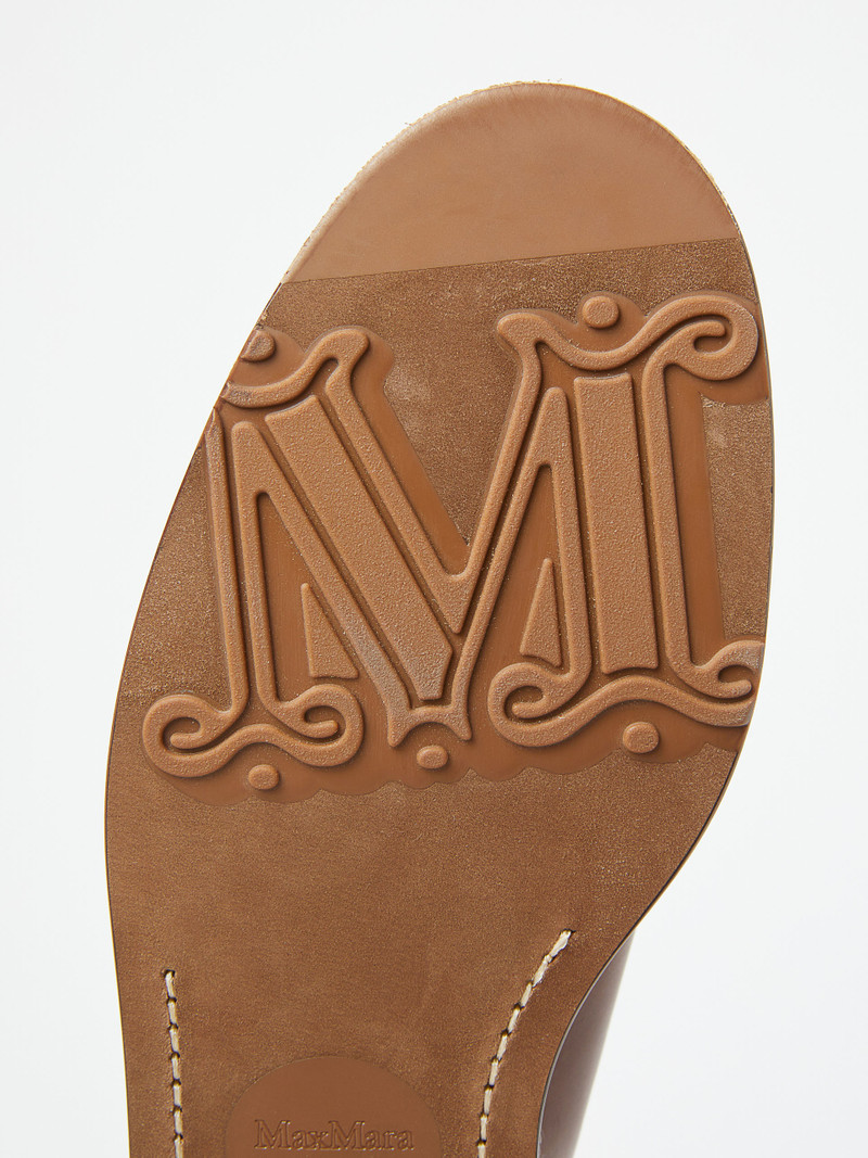 HAYLES Leather ankle boots 5