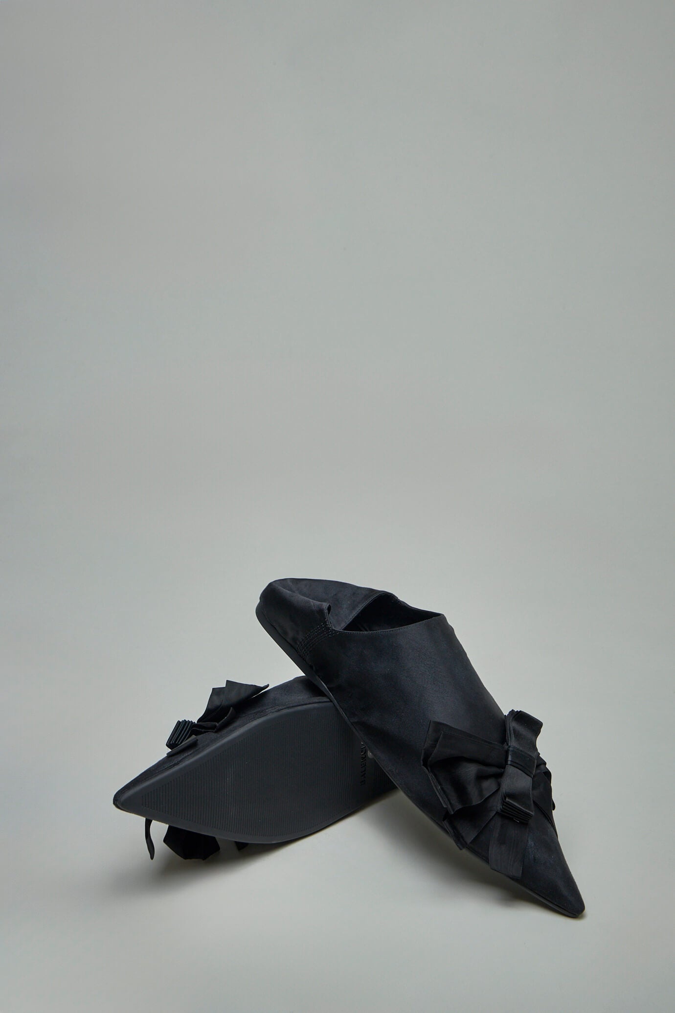 BALENCIAGA Louis XV Mule | labelsfashion | REVERSIBLE