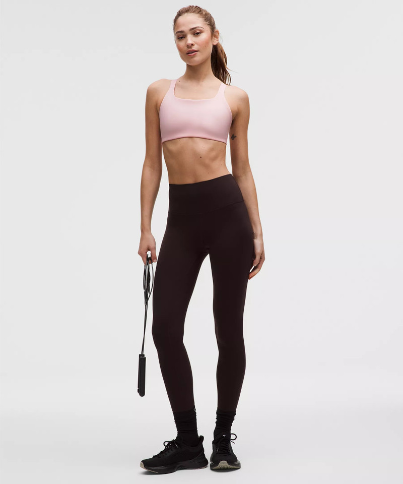 Ultralu Square-Neck Workout Bra *Medium Support, B/C Cup 3