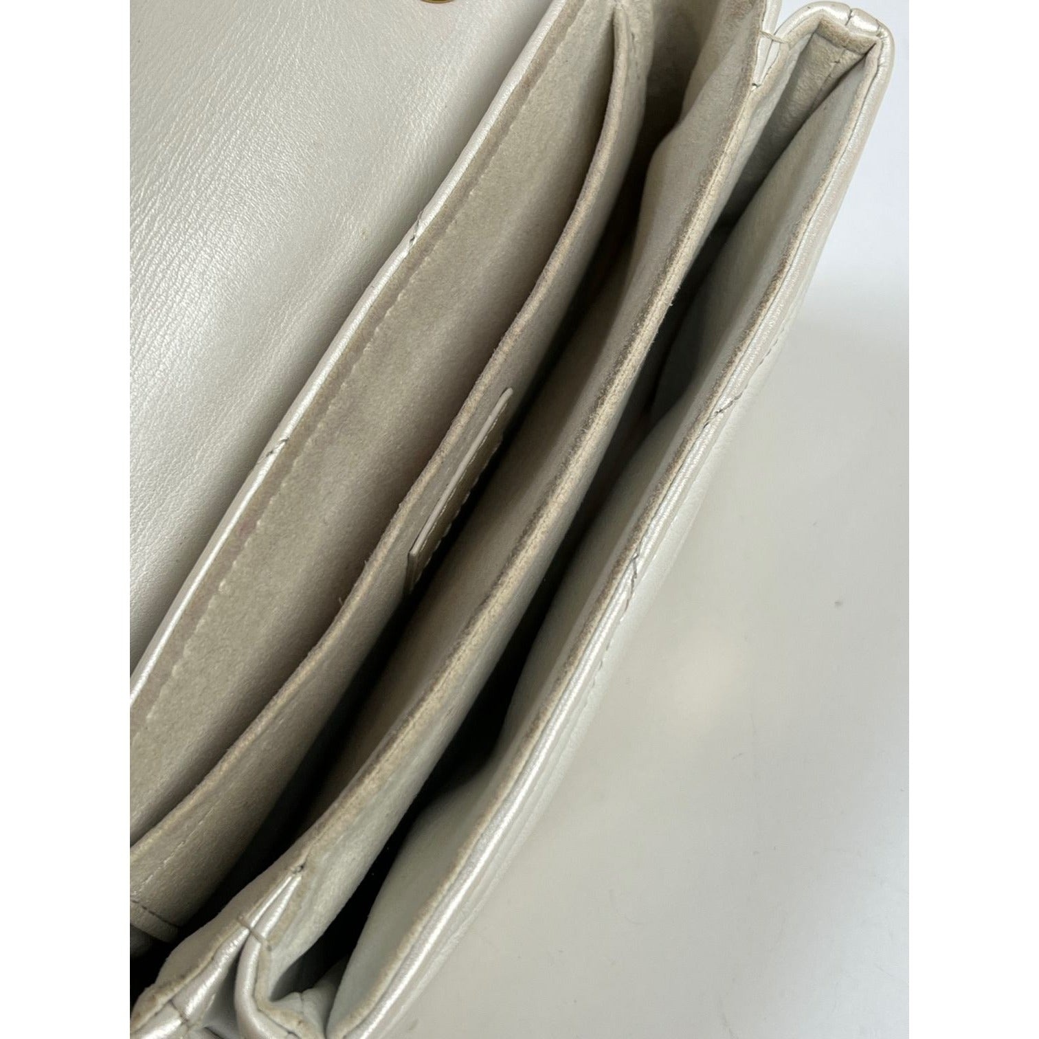 LOUIS VUITTON Metallic Calfskin New Wave Chain PM White Shoulder Bag - 10