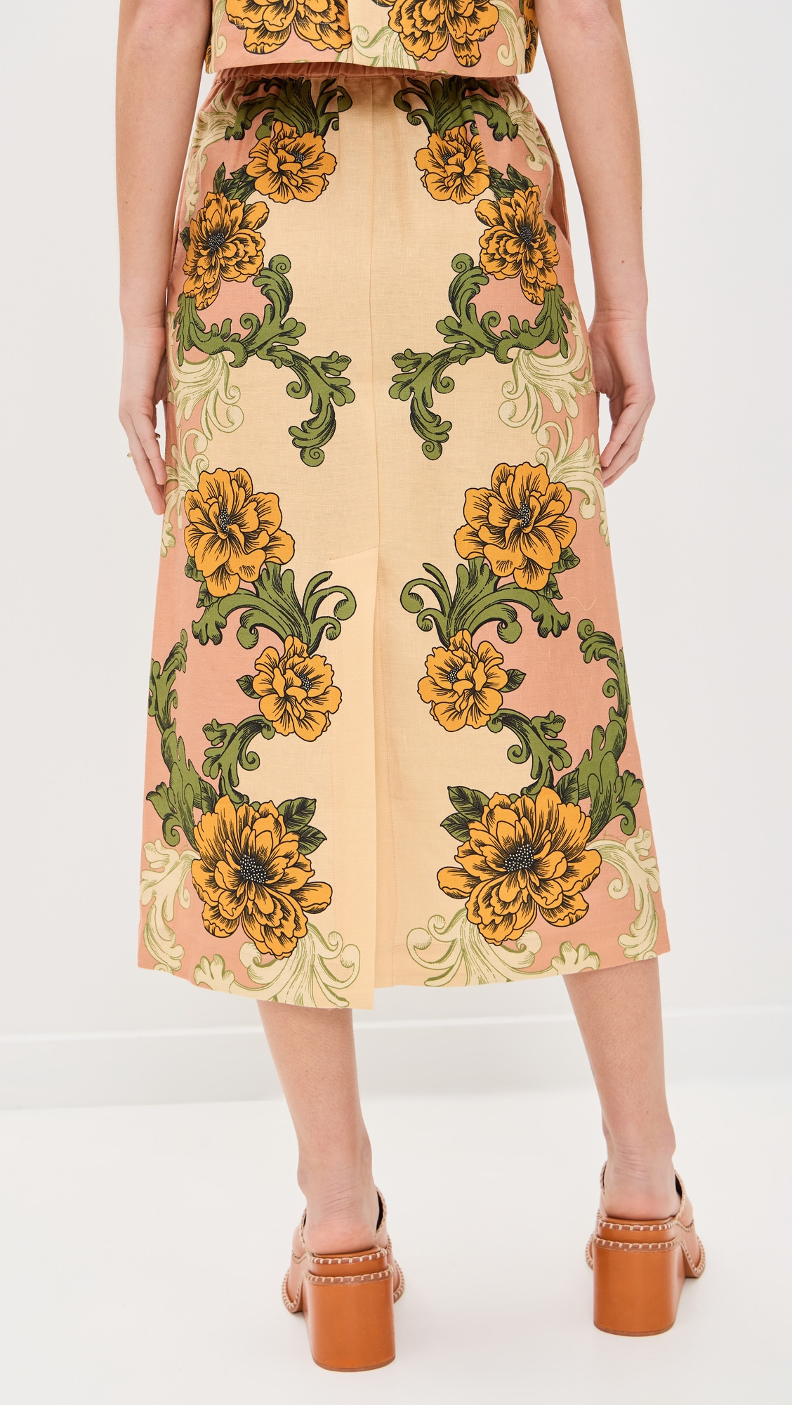 Delicate Flower Arabesques Pink Midi Skirt - 2