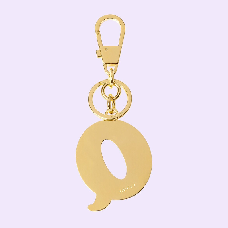 GUCCI Letter Q Plexiglas keychain outlook