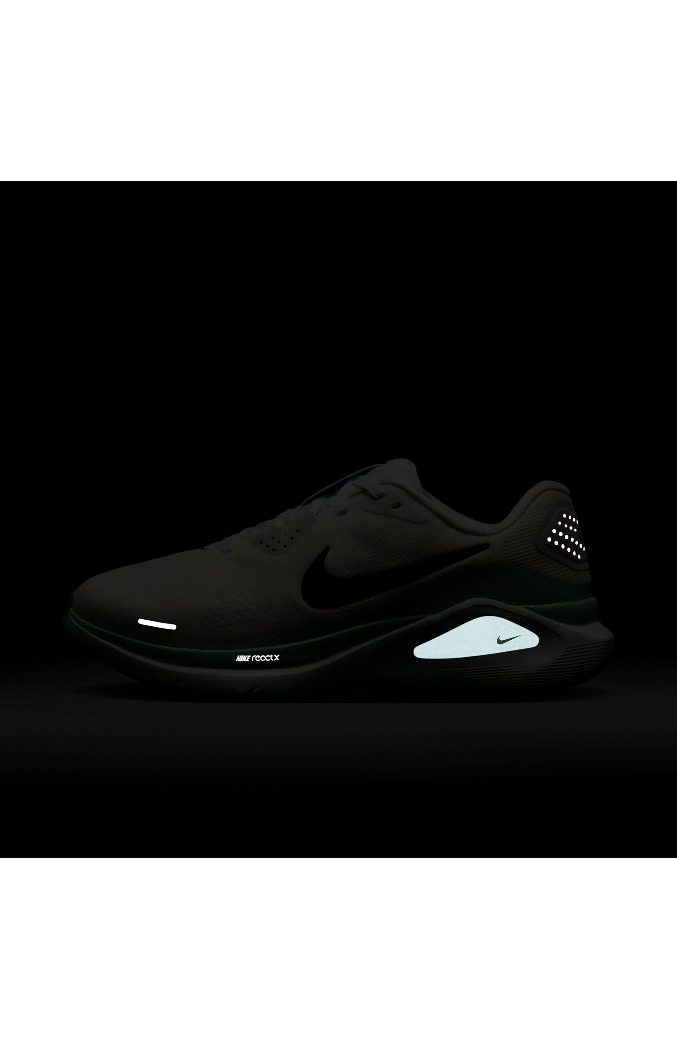 Nike Structure 26 SE Running Shoe in White/Black/Green/Mint at Nordstrom - 7
