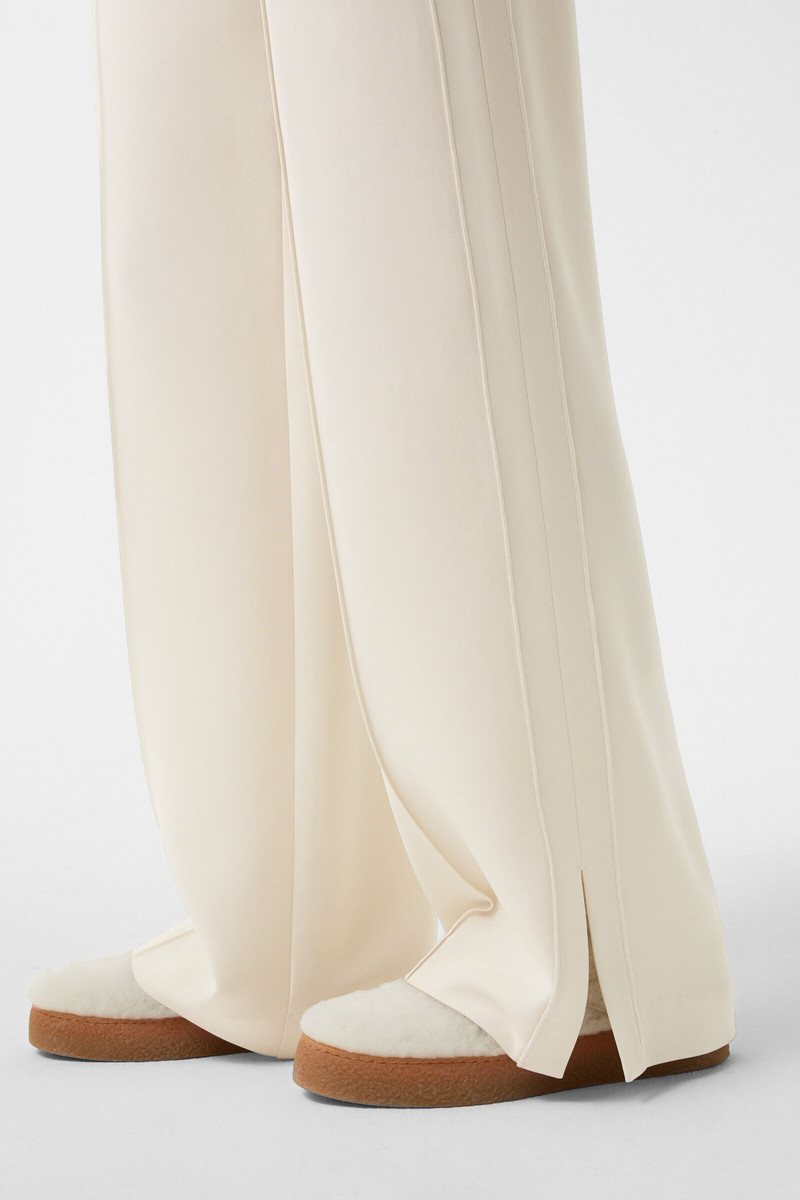 Suzy crepe marlene trousers in Cream 6