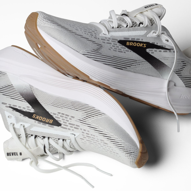 BROOKS Revel 8 outlook