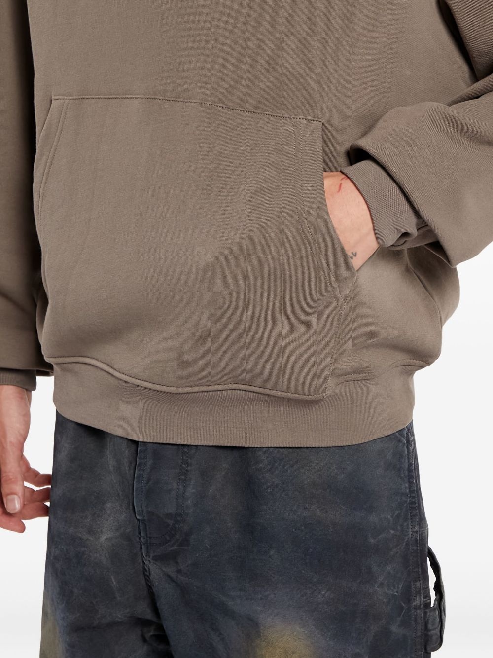 Cursive studded hoodie - 5