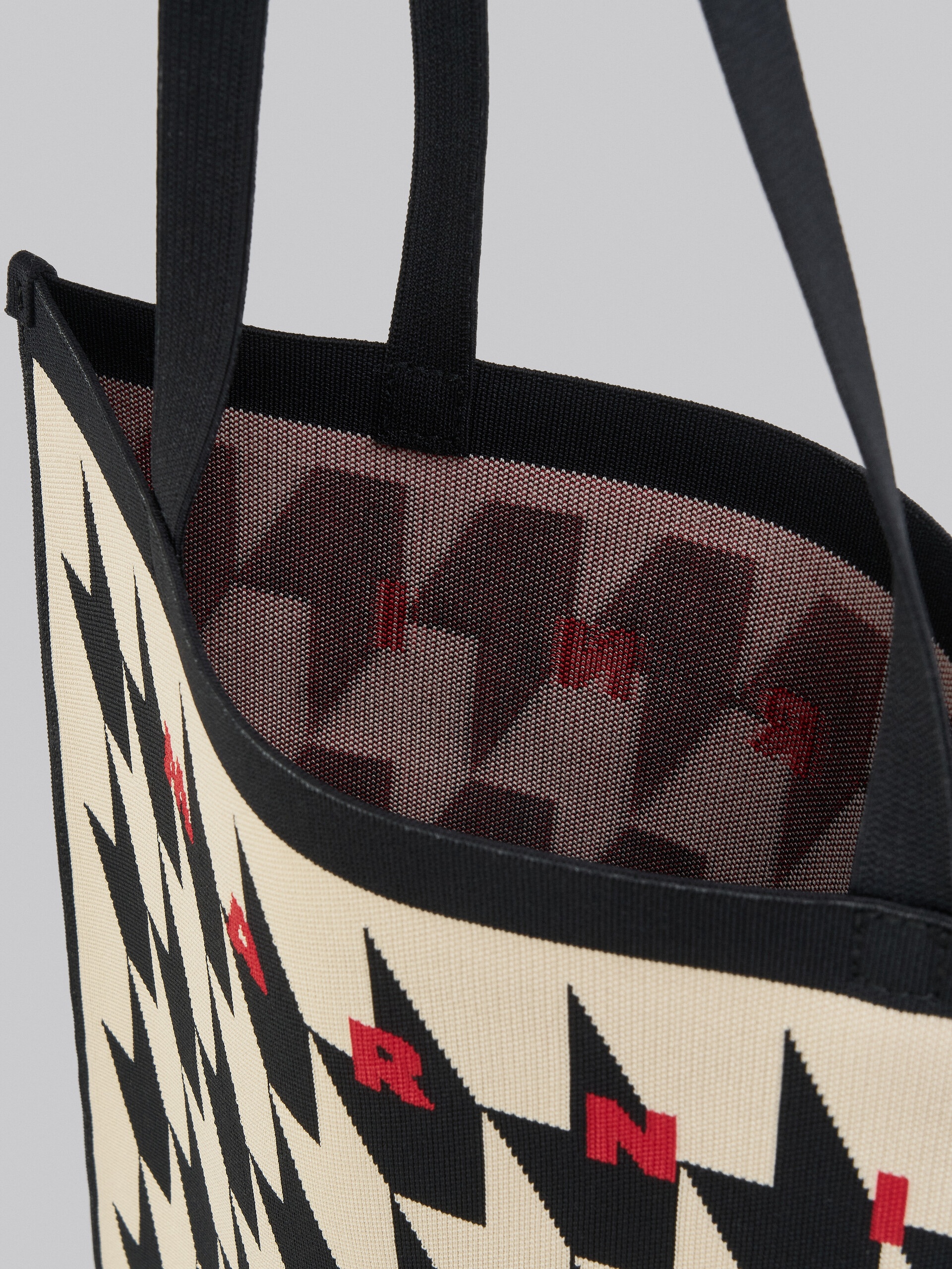 HOUNDSTOOTH JACQUARD TOTE BAG - 4