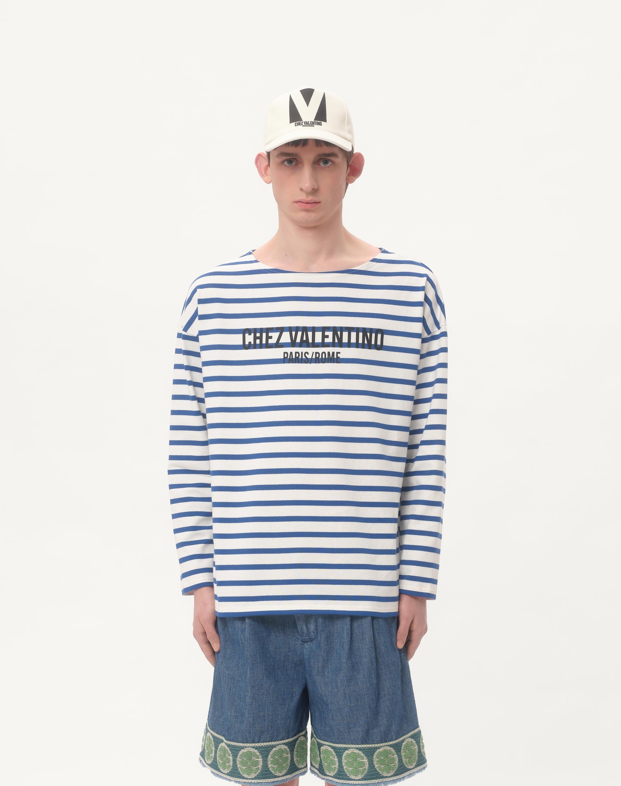 【関税込み】VALENTINO long-sleeve striped cotton t-shirt Valentino Long-sleeved Cotton T-shirt With Striped Pattern
