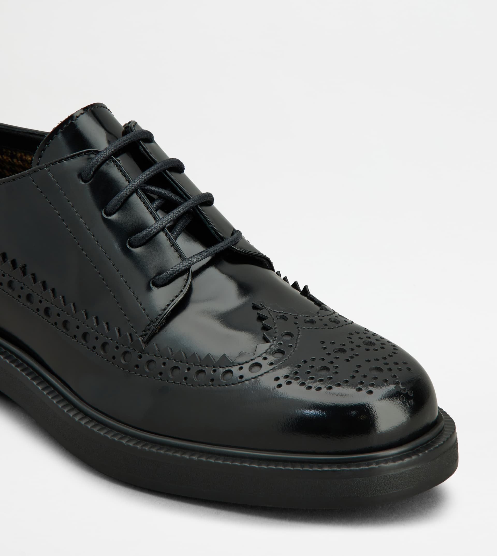 LACE-UPS IN LEATHER - BLACK - 5