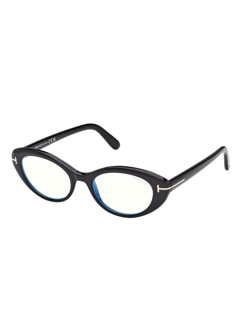 TOM FORD cat-eye glasses outlook