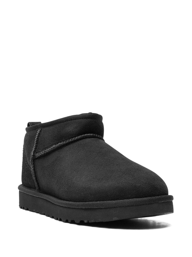 UGG Classic Ultra Mini boots outlook