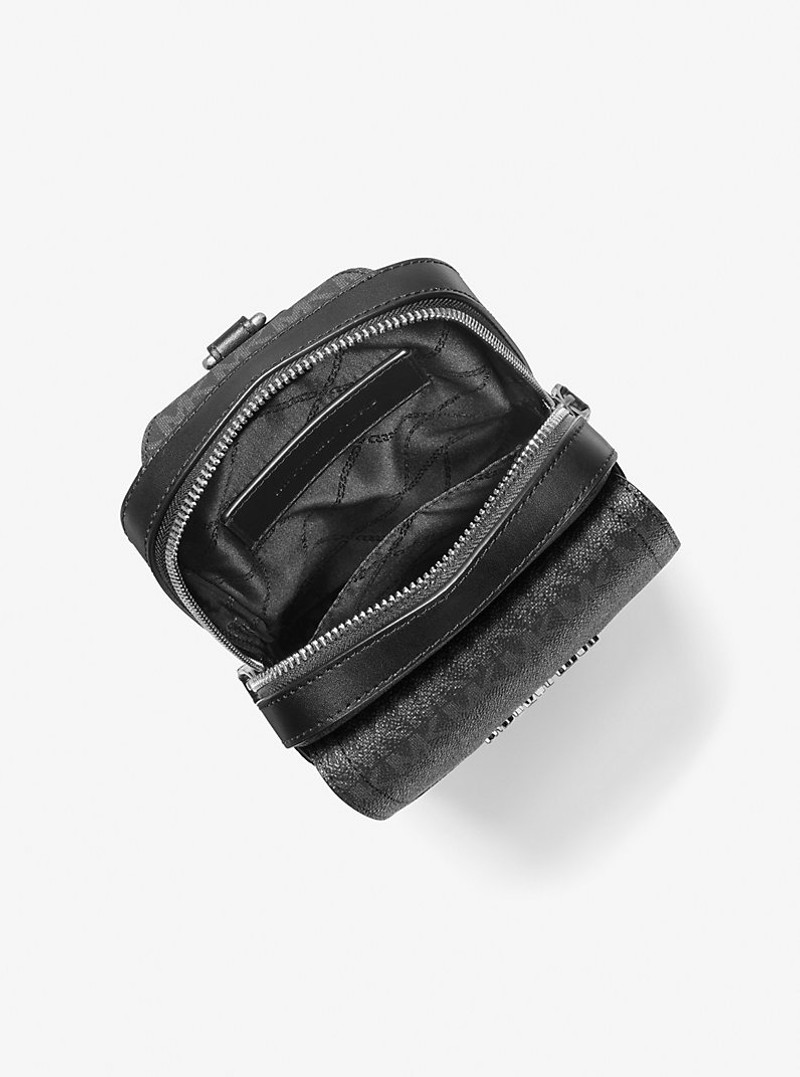 MICHAEL KORS Hudson Signature Logo Sling Pack outlook