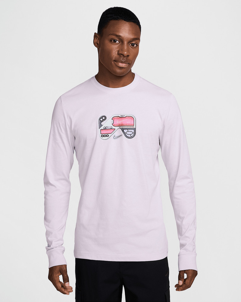 Nike Sportswear Men's Long-Sleeve T-Shirt - 1