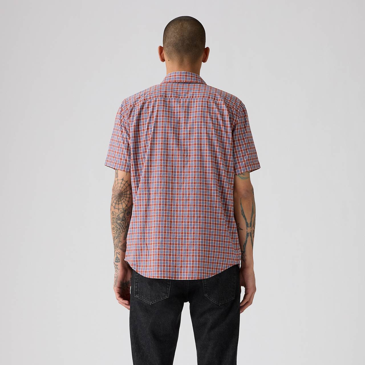 SHORT-SLEEVE CLASSIC STANDARD FIT SHIRT - 4