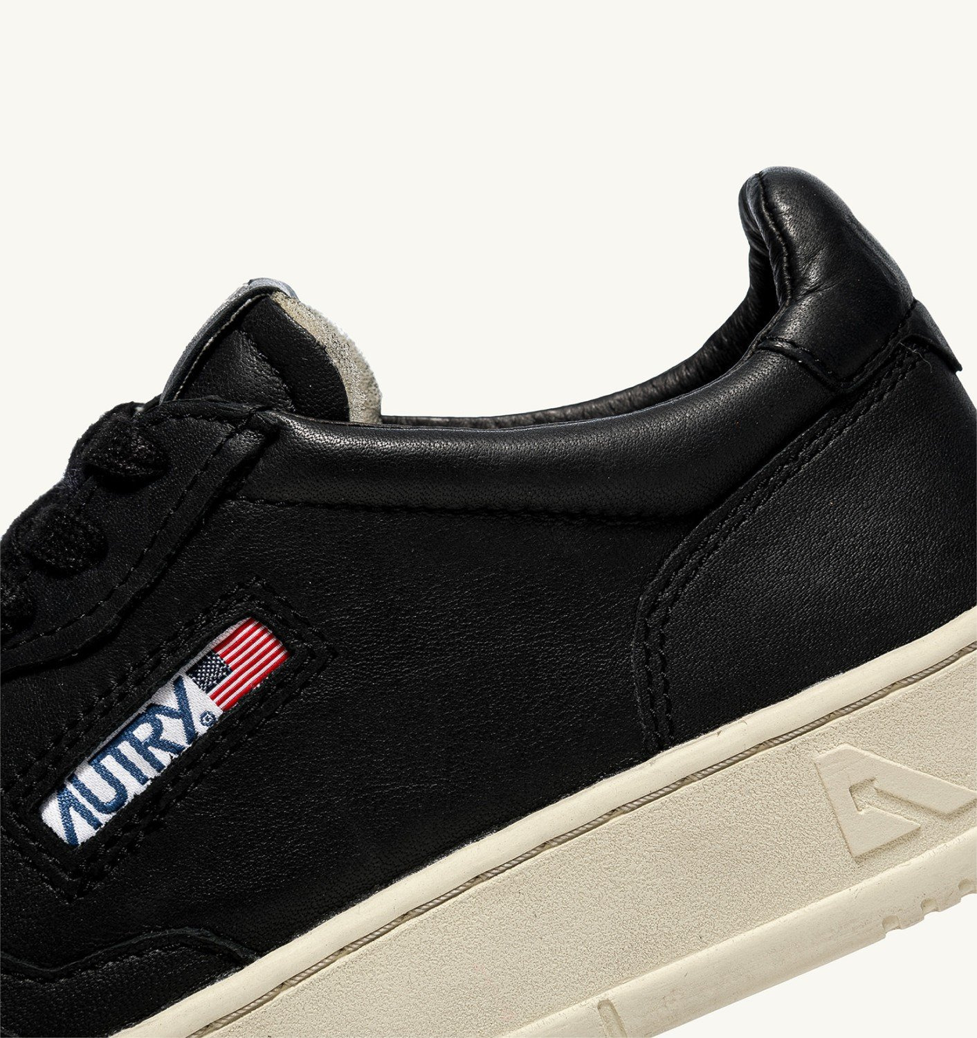 MEDALIST LOW SNEAKERS IN SUPER-SOFT BLACK NAPPA - 6