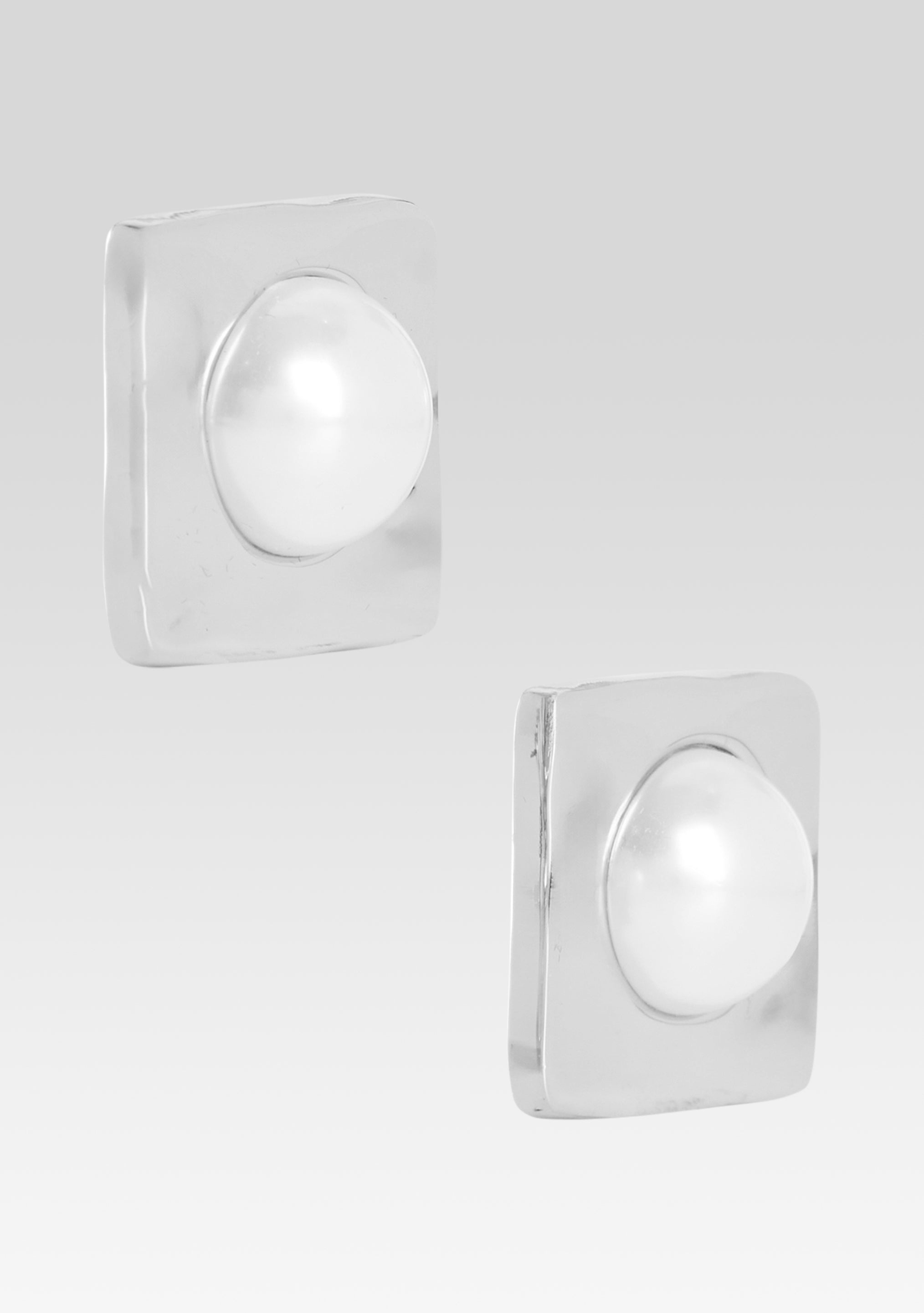 NIKKI PEARL EARRINGS - 3