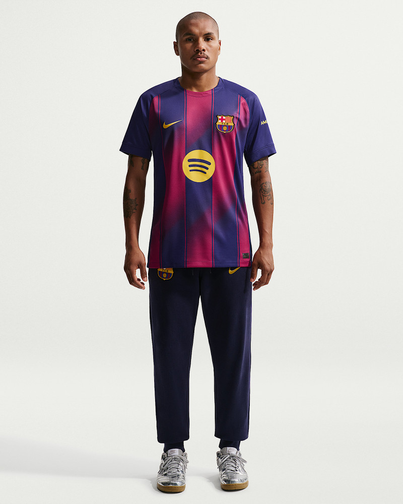 FC Barcelona 2025/26 Stadium Home Men's Nike Dri-FIT Soccer Replica Jersey 4