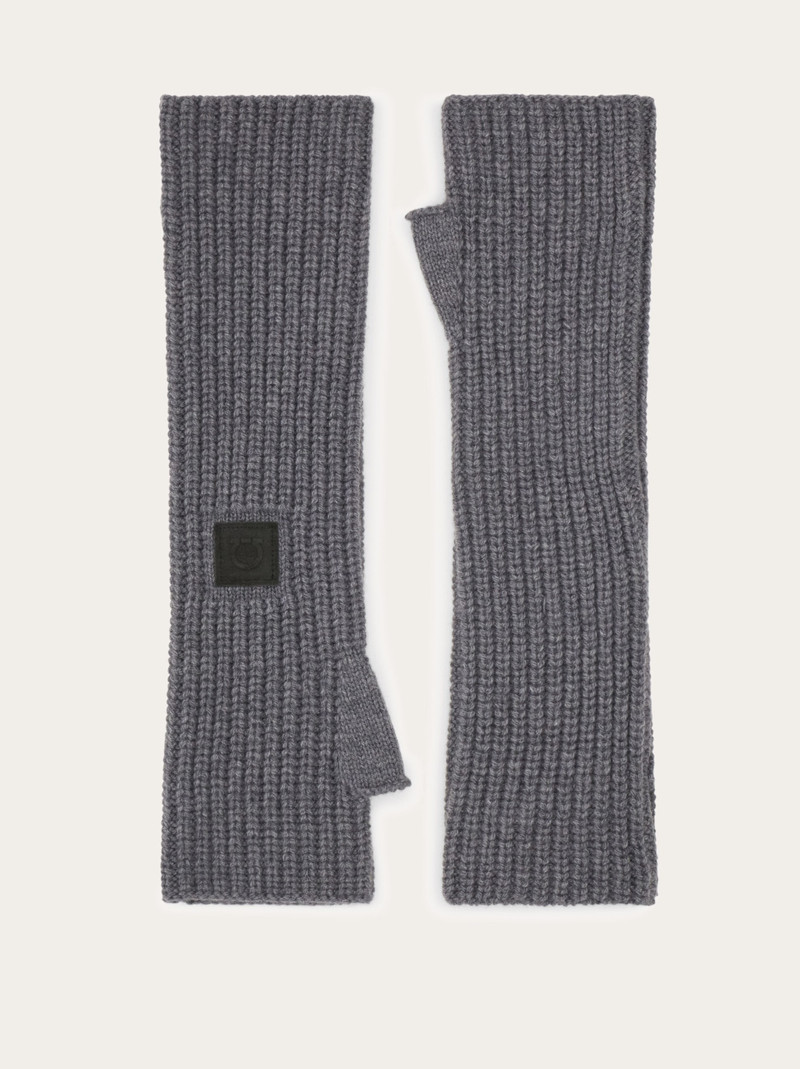 Hand warmer 1