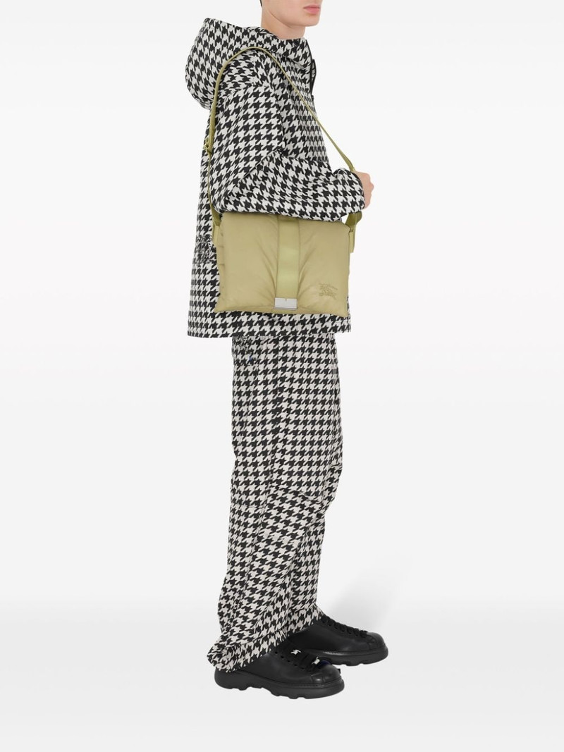 Burberry Pillow messenger bag outlook